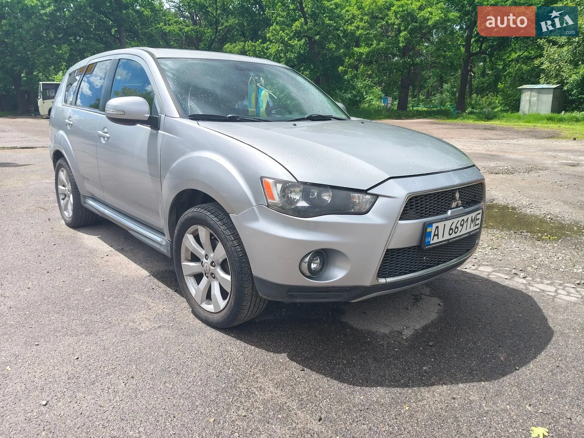 2010 Mitsubishi Outlander - мініатюра 2