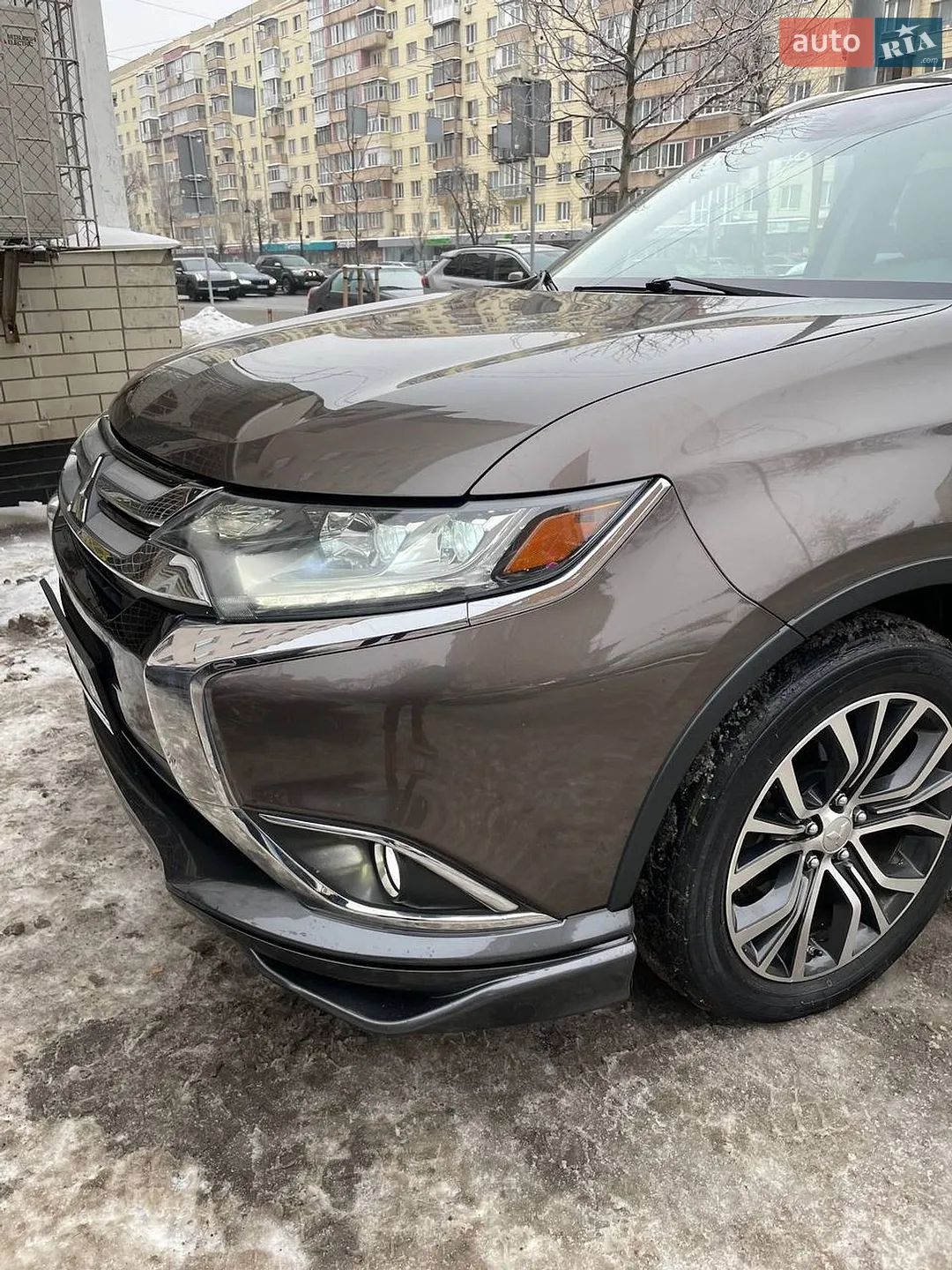 2015 Mitsubishi Outlander - мініатюра 16