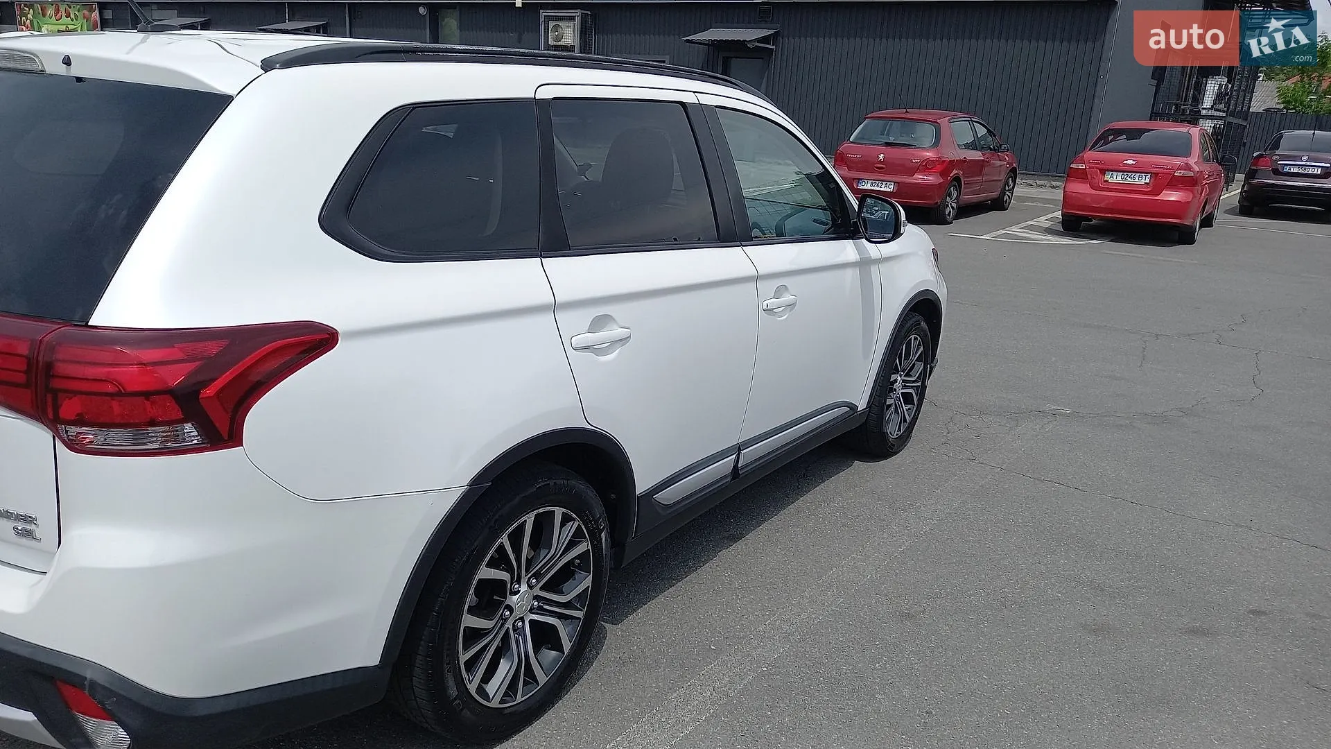 2016 Mitsubishi Outlander - мініатюра 6