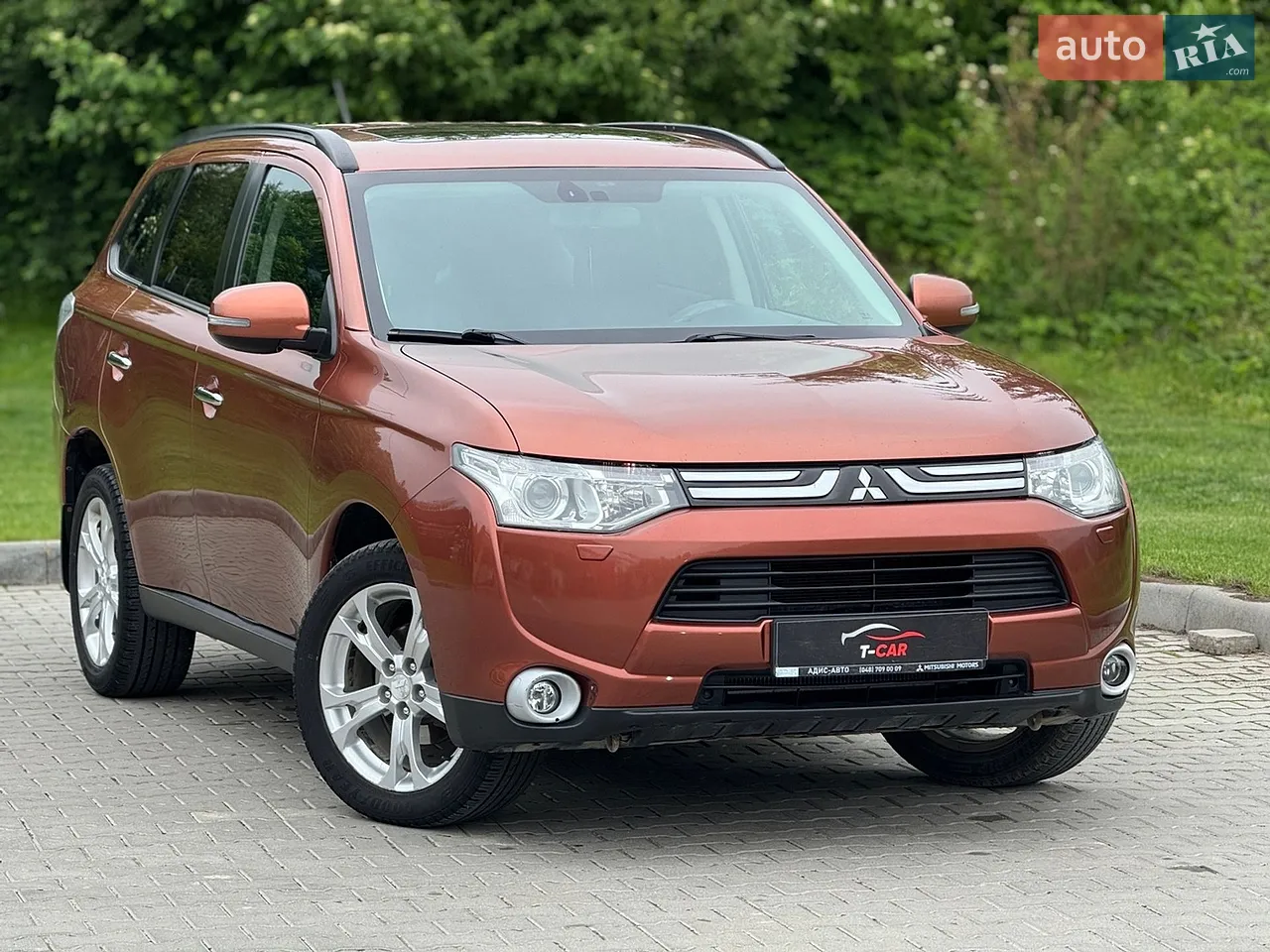 2014 Mitsubishi Outlander - мініатюра 24