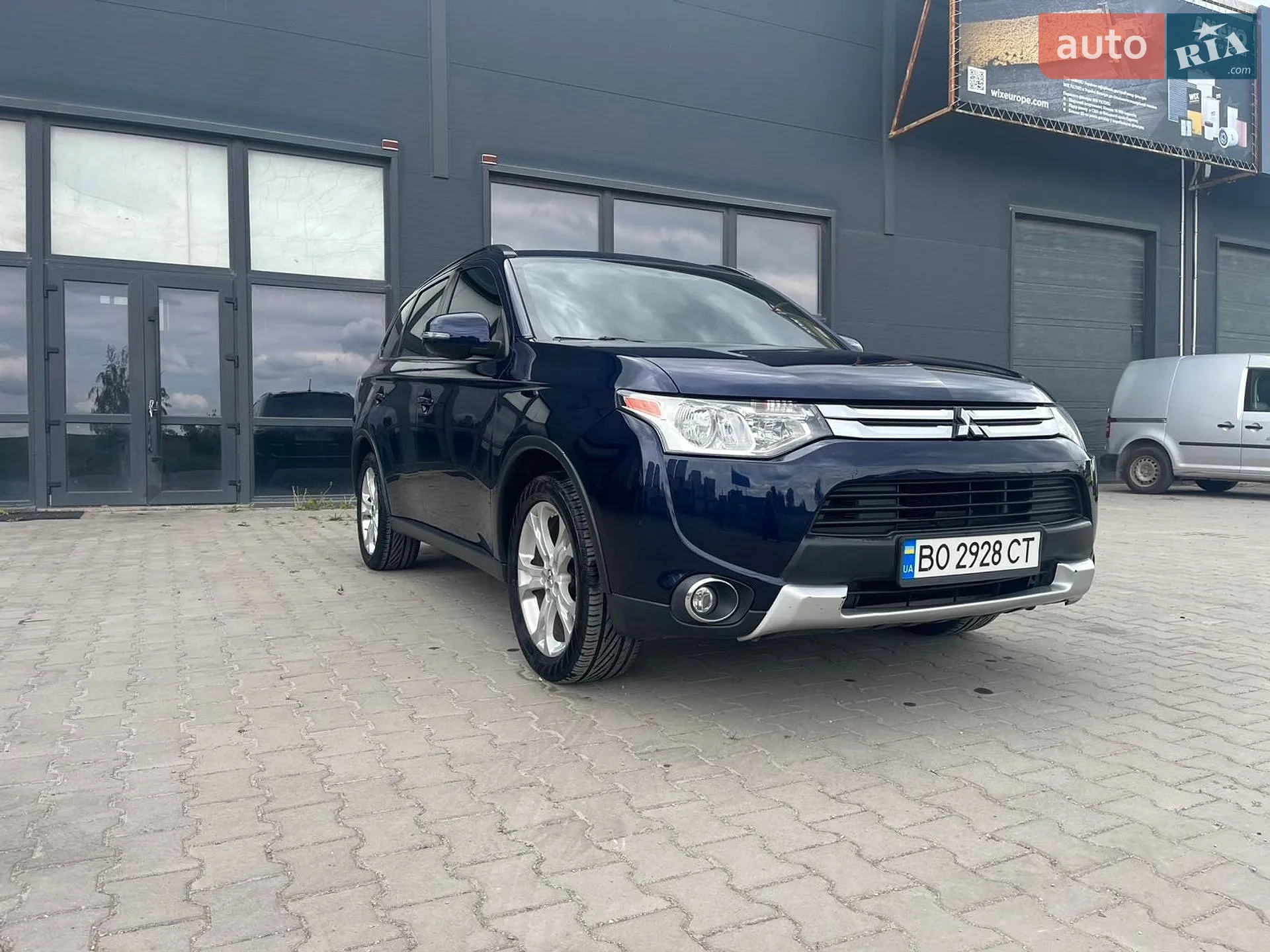 2014 Mitsubishi Outlander - мініатюра 5