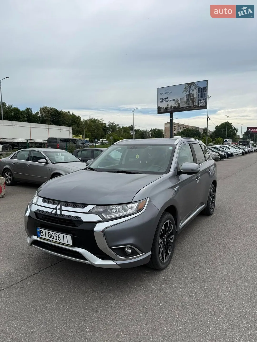 2018 Mitsubishi Outlander - мініатюра 2