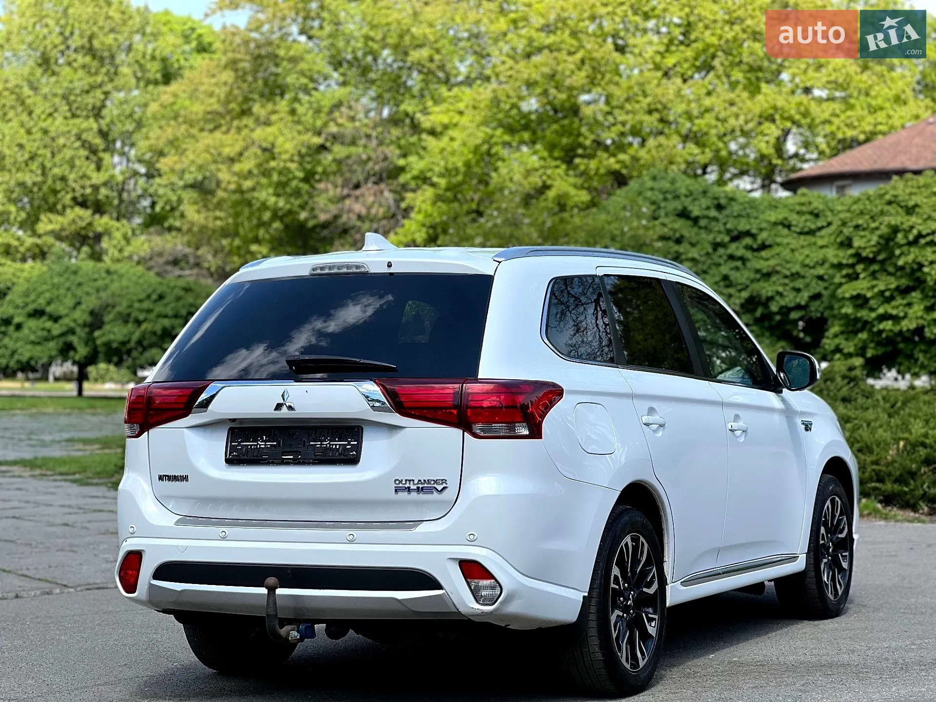 2016 Mitsubishi Outlander - мініатюра 9