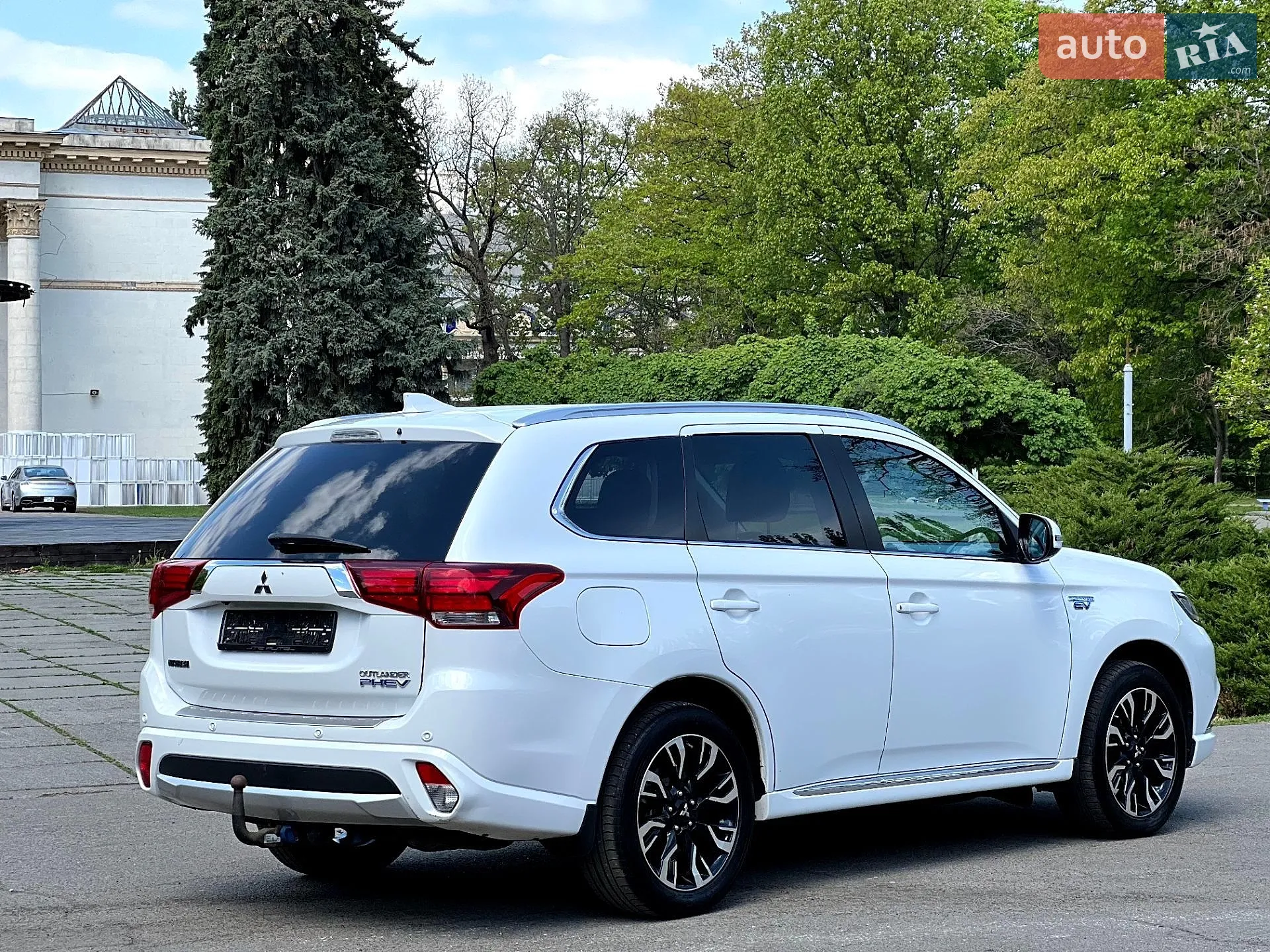 2016 Mitsubishi Outlander - мініатюра 6
