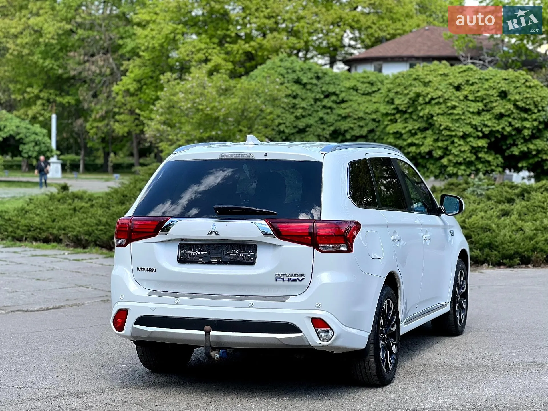 2016 Mitsubishi Outlander - мініатюра 8