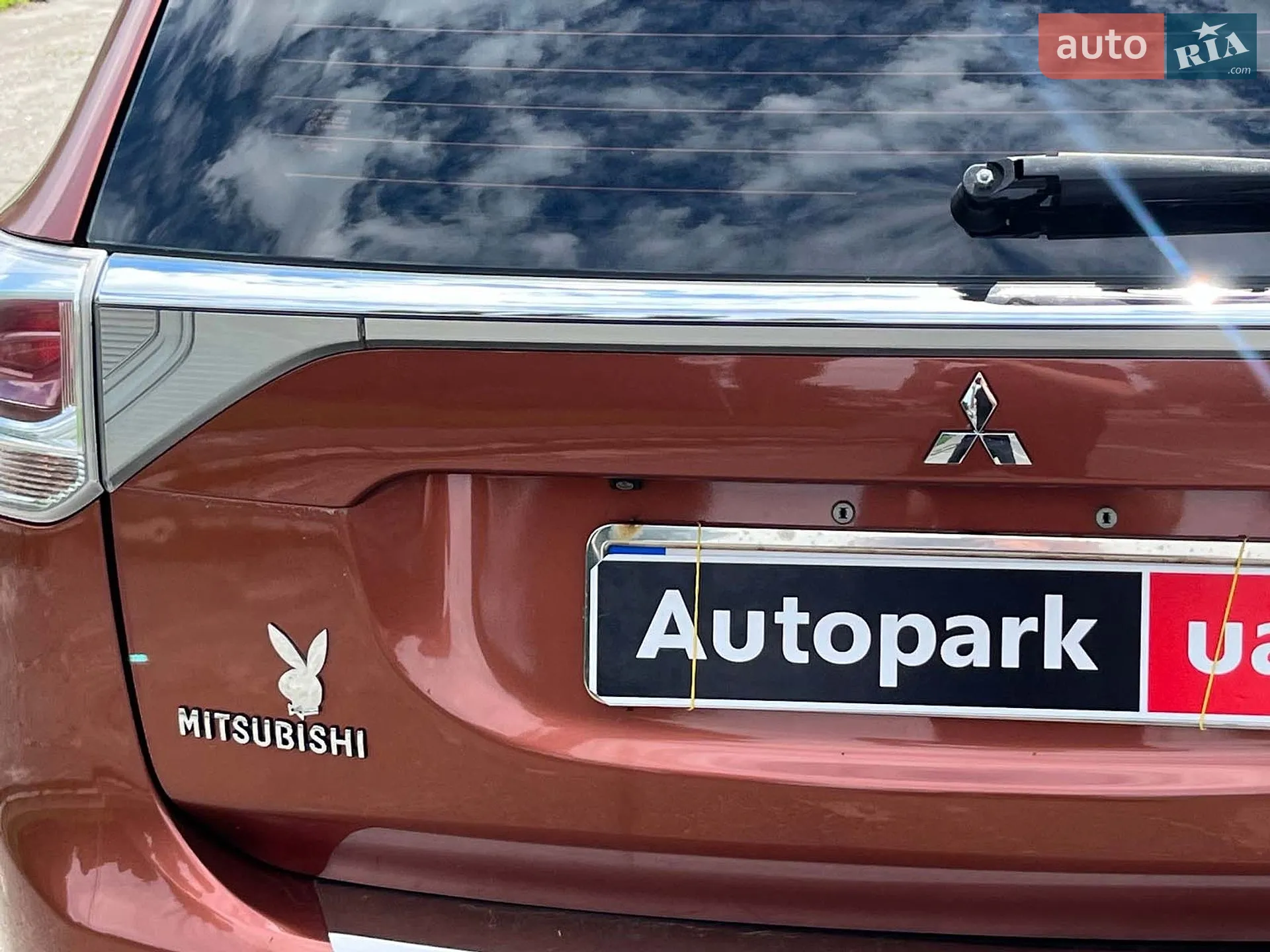2012 Mitsubishi Outlander - мініатюра 12