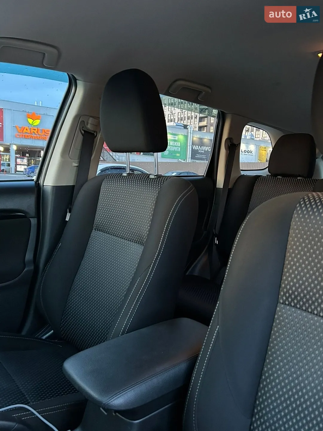 2017 Mitsubishi Outlander - мініатюра 24