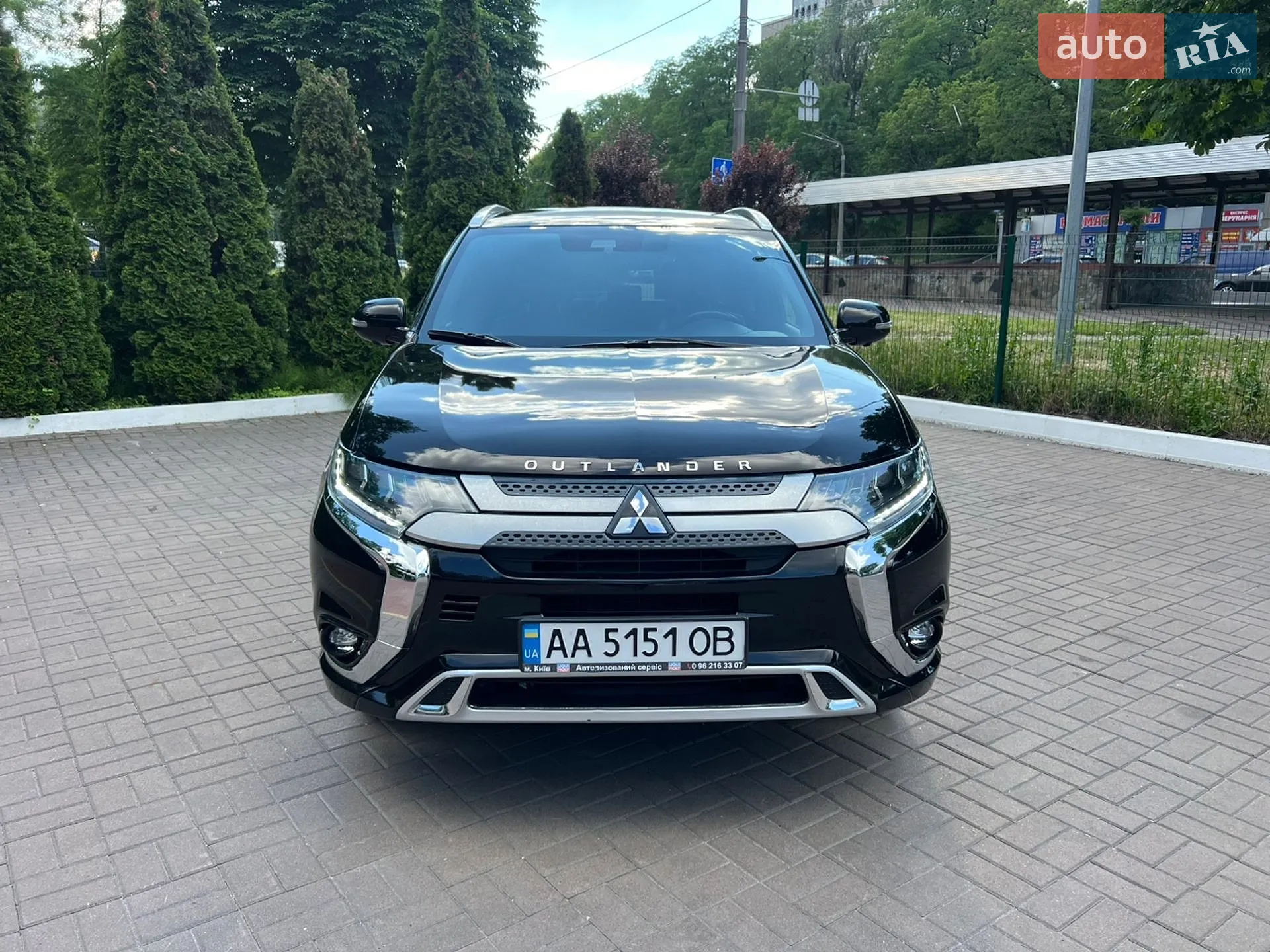 2021 Mitsubishi Outlander - мініатюра 14