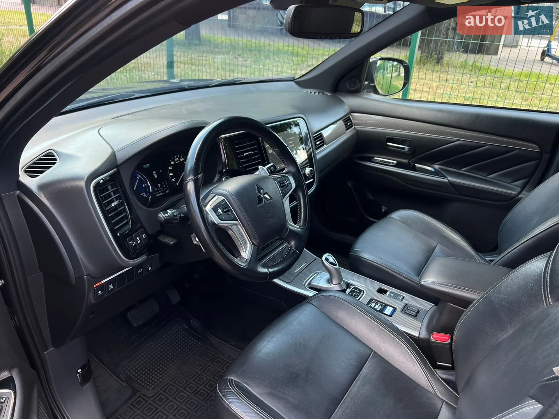 2021 Mitsubishi Outlander - мініатюра 24