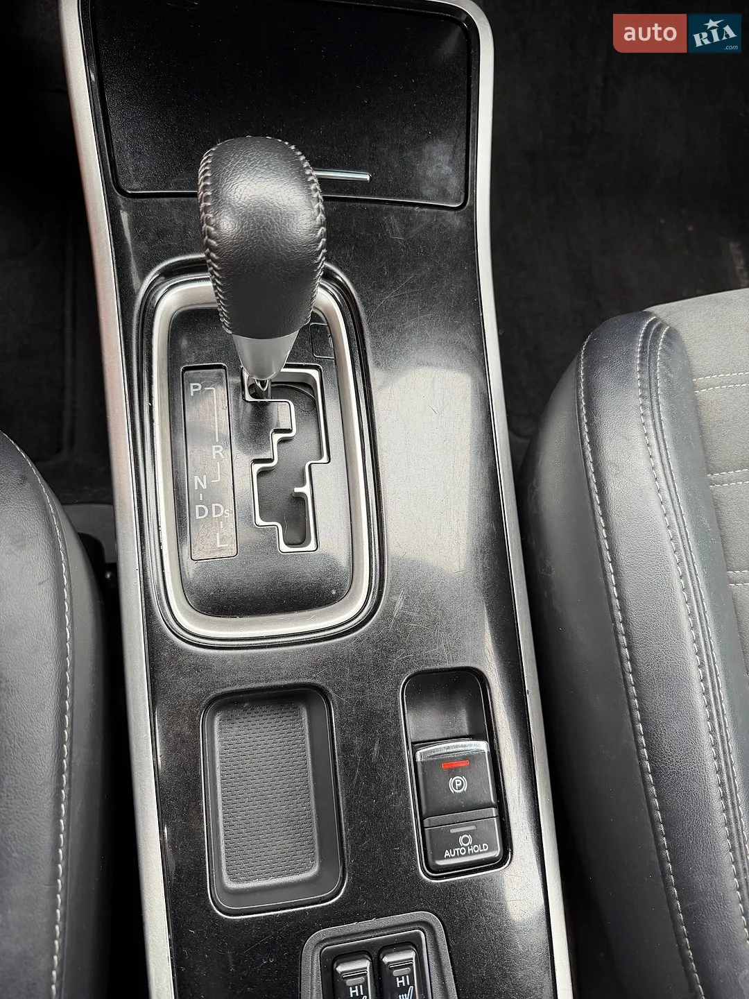 2019 Mitsubishi Outlander - мініатюра 31