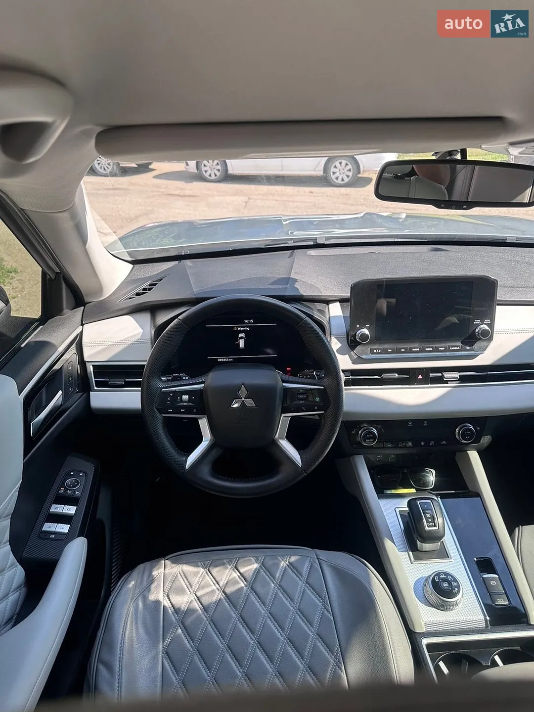 2022 Mitsubishi Outlander - мініатюра 7