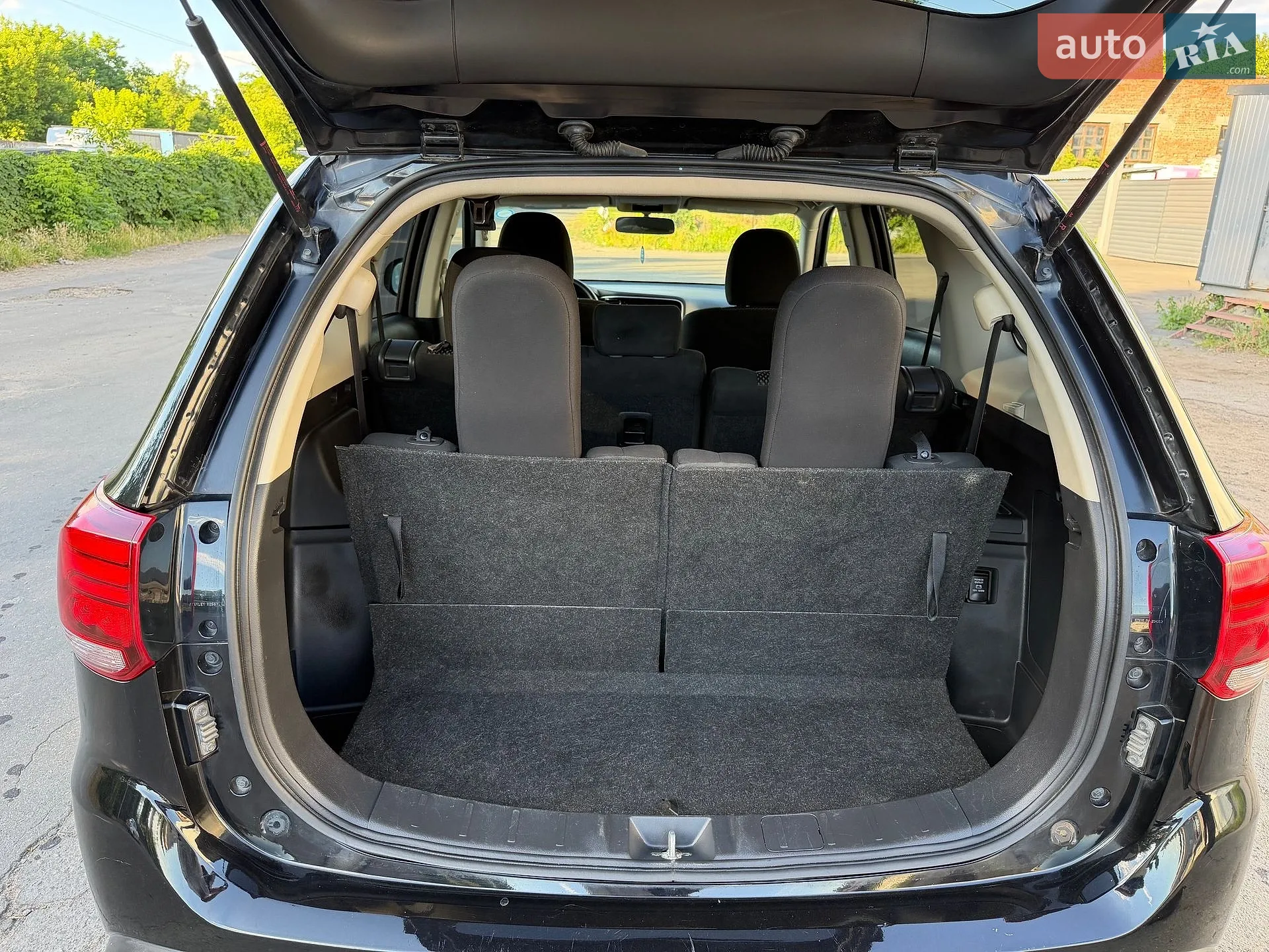 2020 Mitsubishi Outlander - мініатюра 33