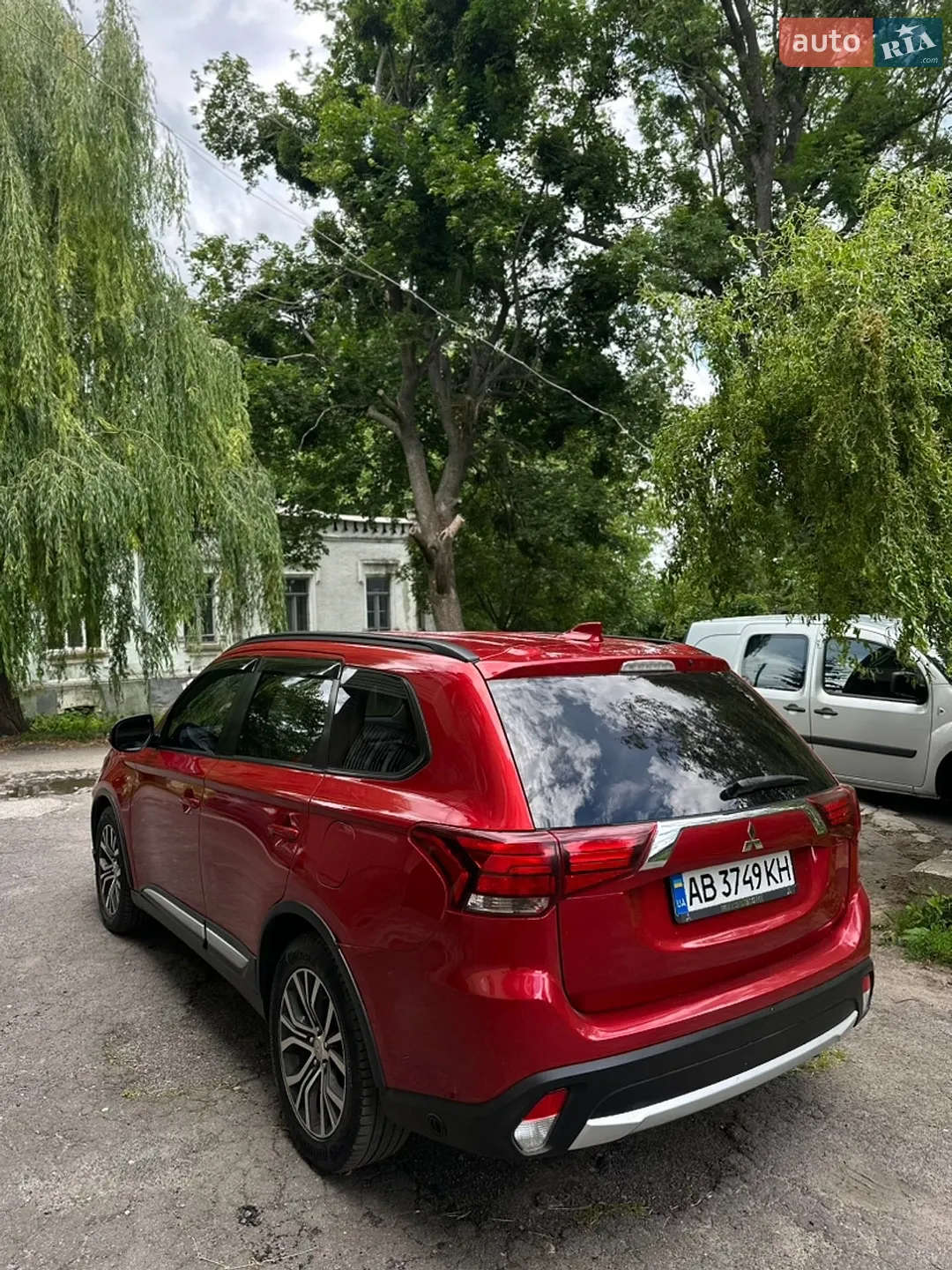 2018 Mitsubishi Outlander - мініатюра 13