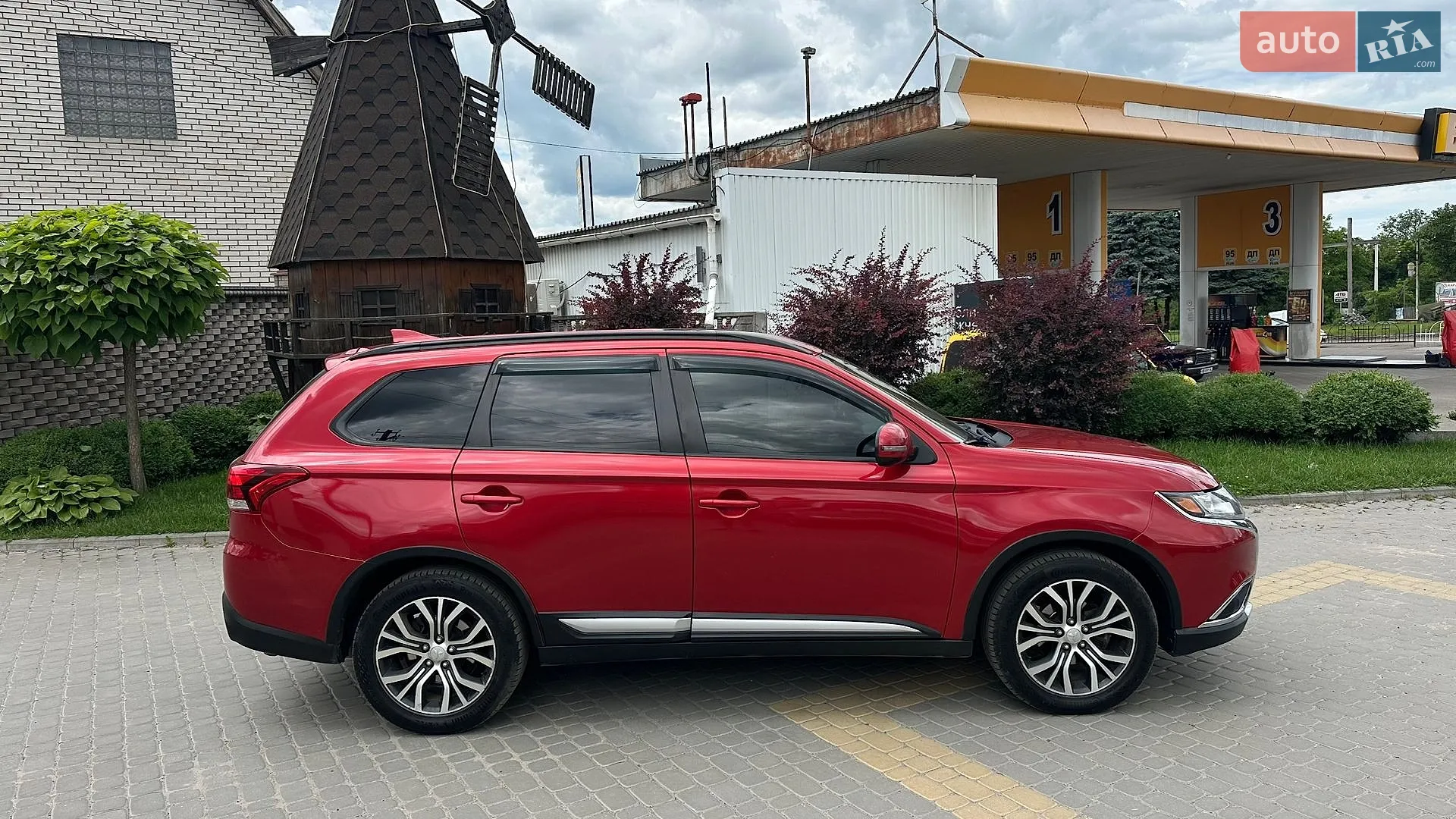 2018 Mitsubishi Outlander - мініатюра 26