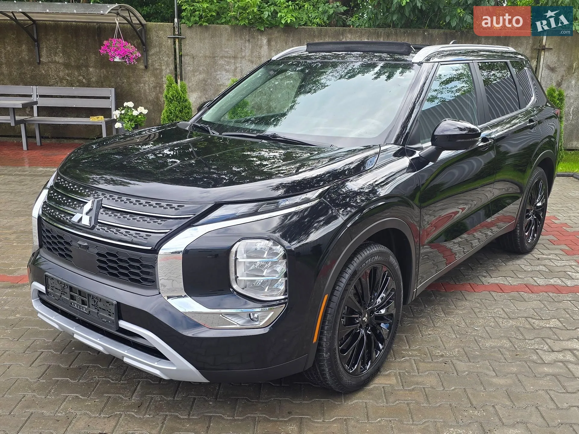 2022 Mitsubishi Outlander - мініатюра 8