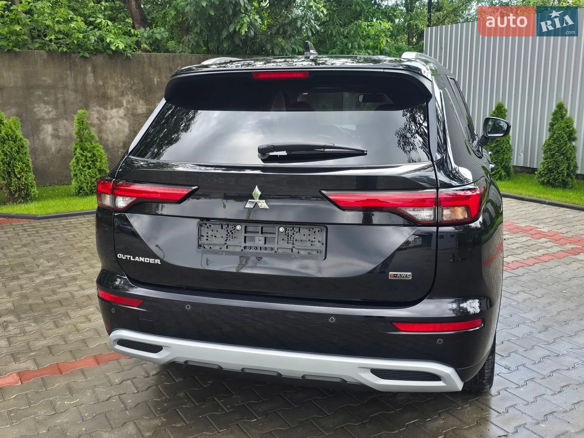 2022 Mitsubishi Outlander - мініатюра 17