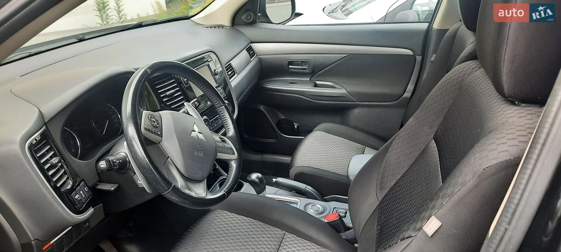2013 Mitsubishi Outlander - мініатюра 13