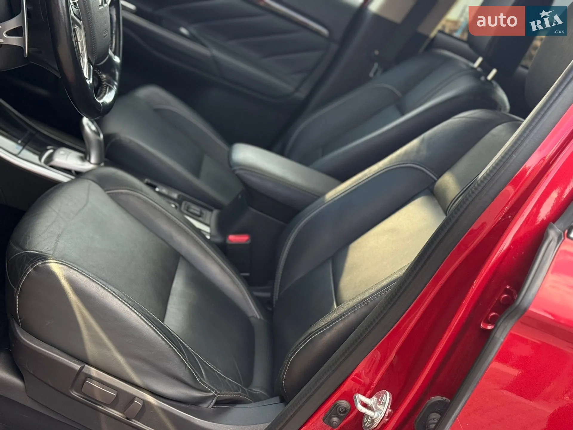 2018 Mitsubishi Outlander - мініатюра 25