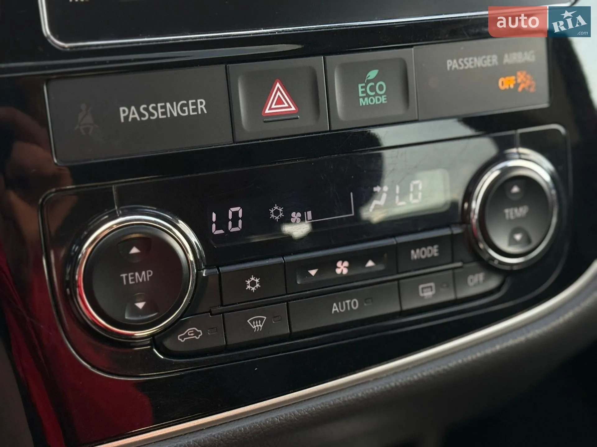 2018 Mitsubishi Outlander - мініатюра 45