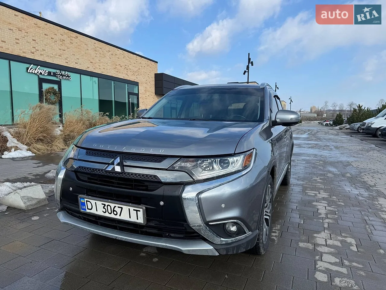 2017 Mitsubishi Outlander - мініатюра 21