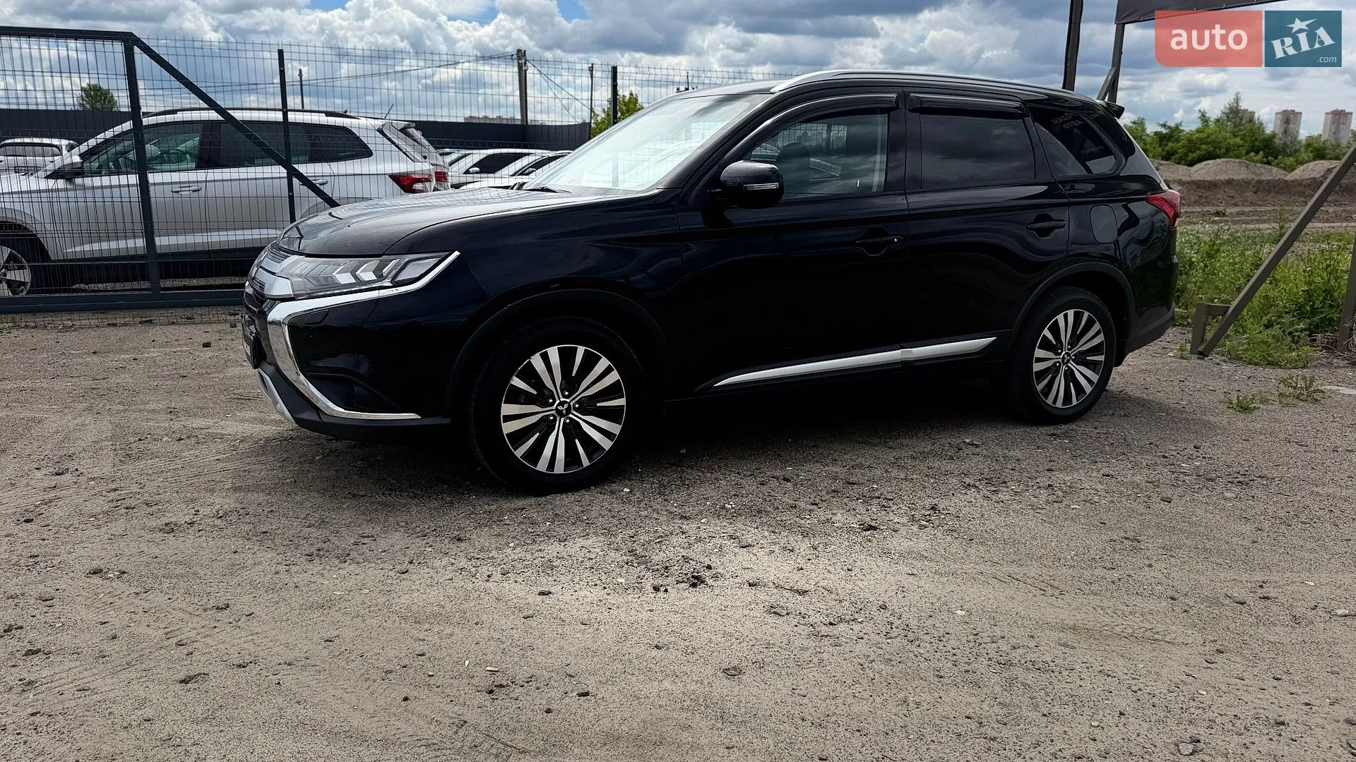 2018 Mitsubishi Outlander - мініатюра 9