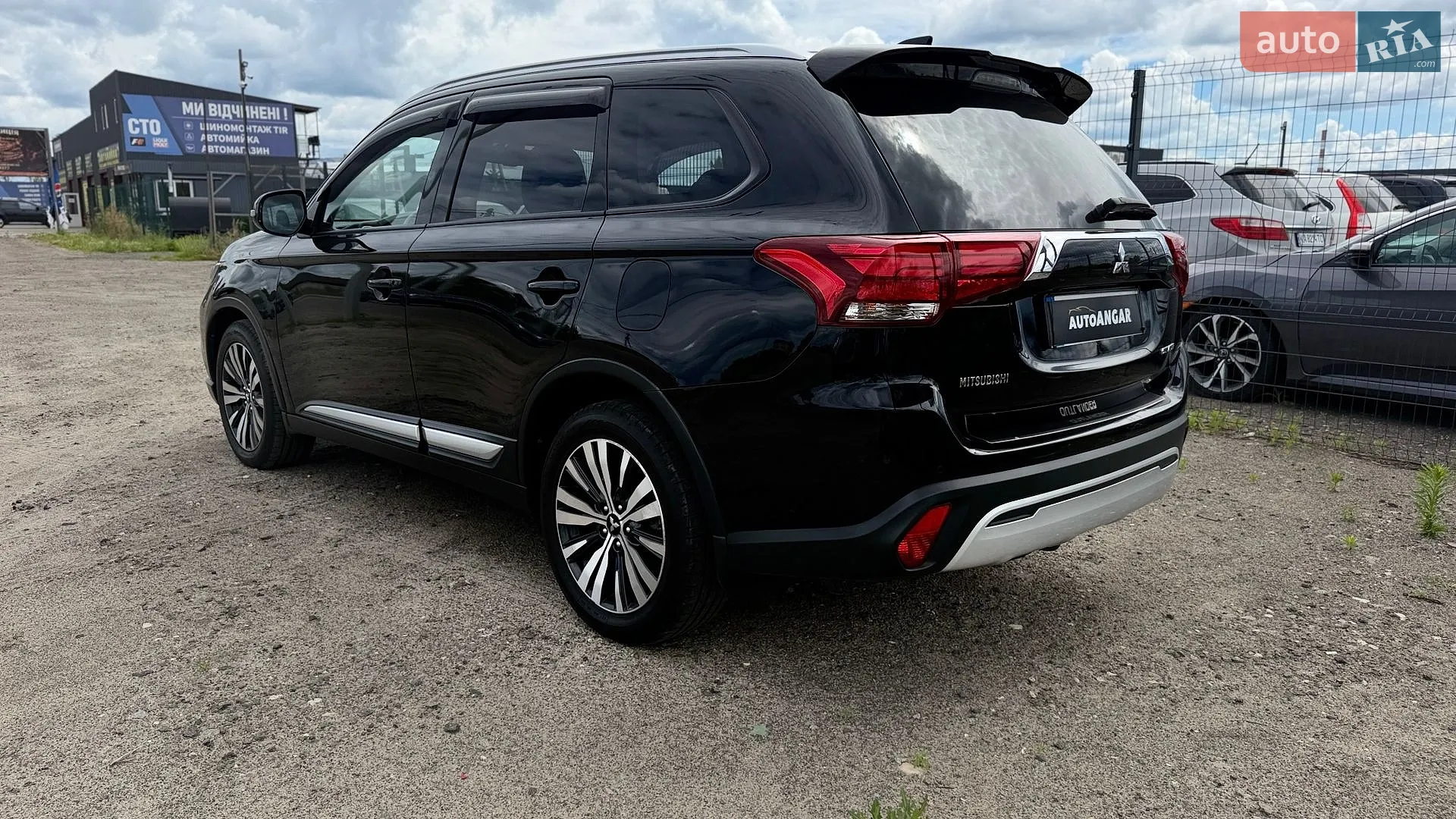 2018 Mitsubishi Outlander - мініатюра 44