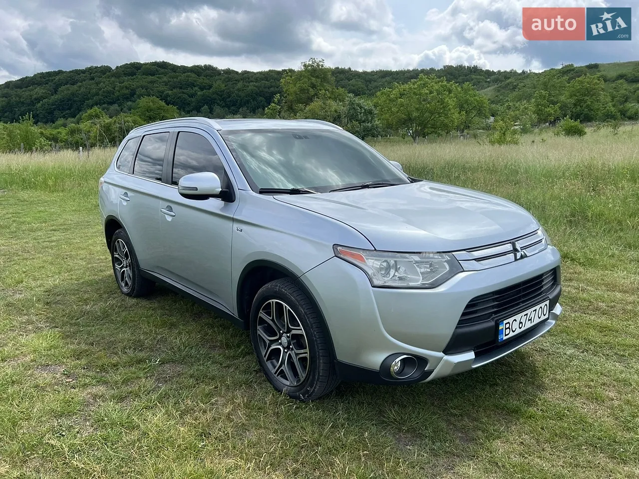 2014 Mitsubishi Outlander - мініатюра 20