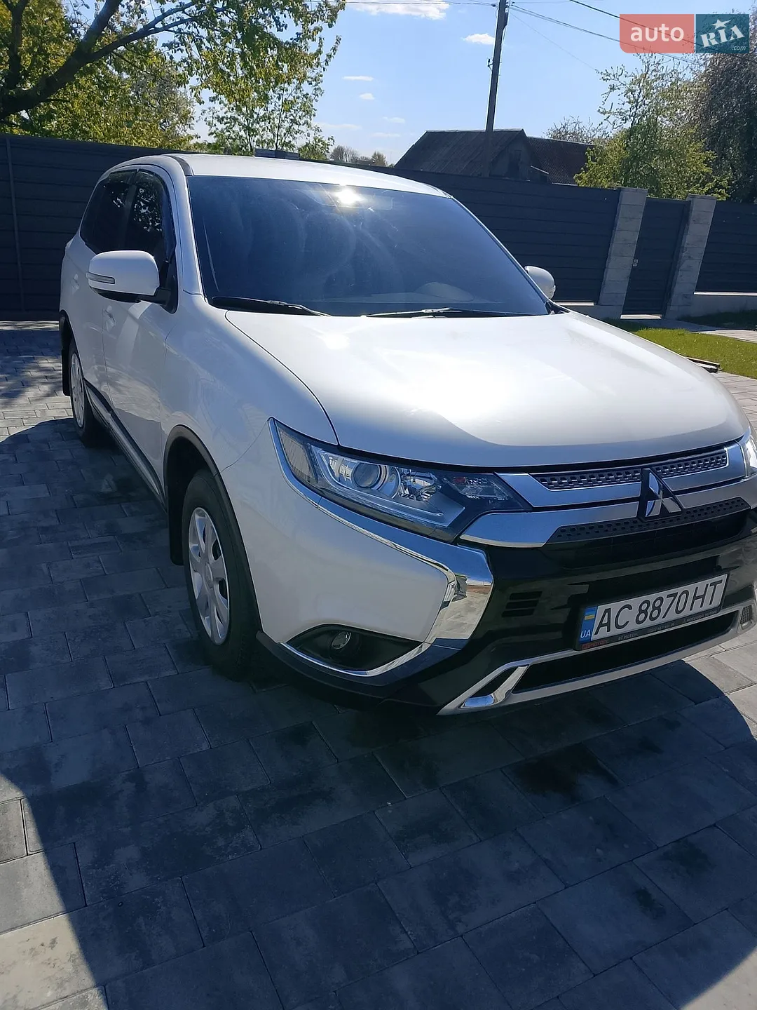 2021 Mitsubishi Outlander - мініатюра 3