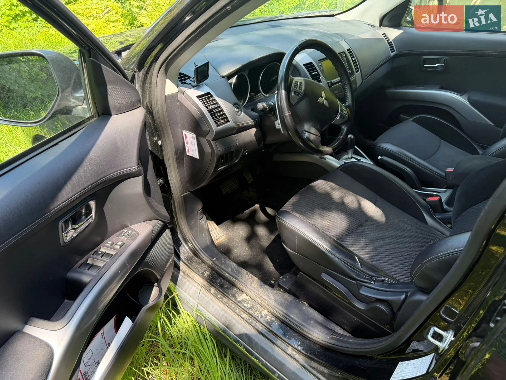 2010 Mitsubishi Outlander - мініатюра 9