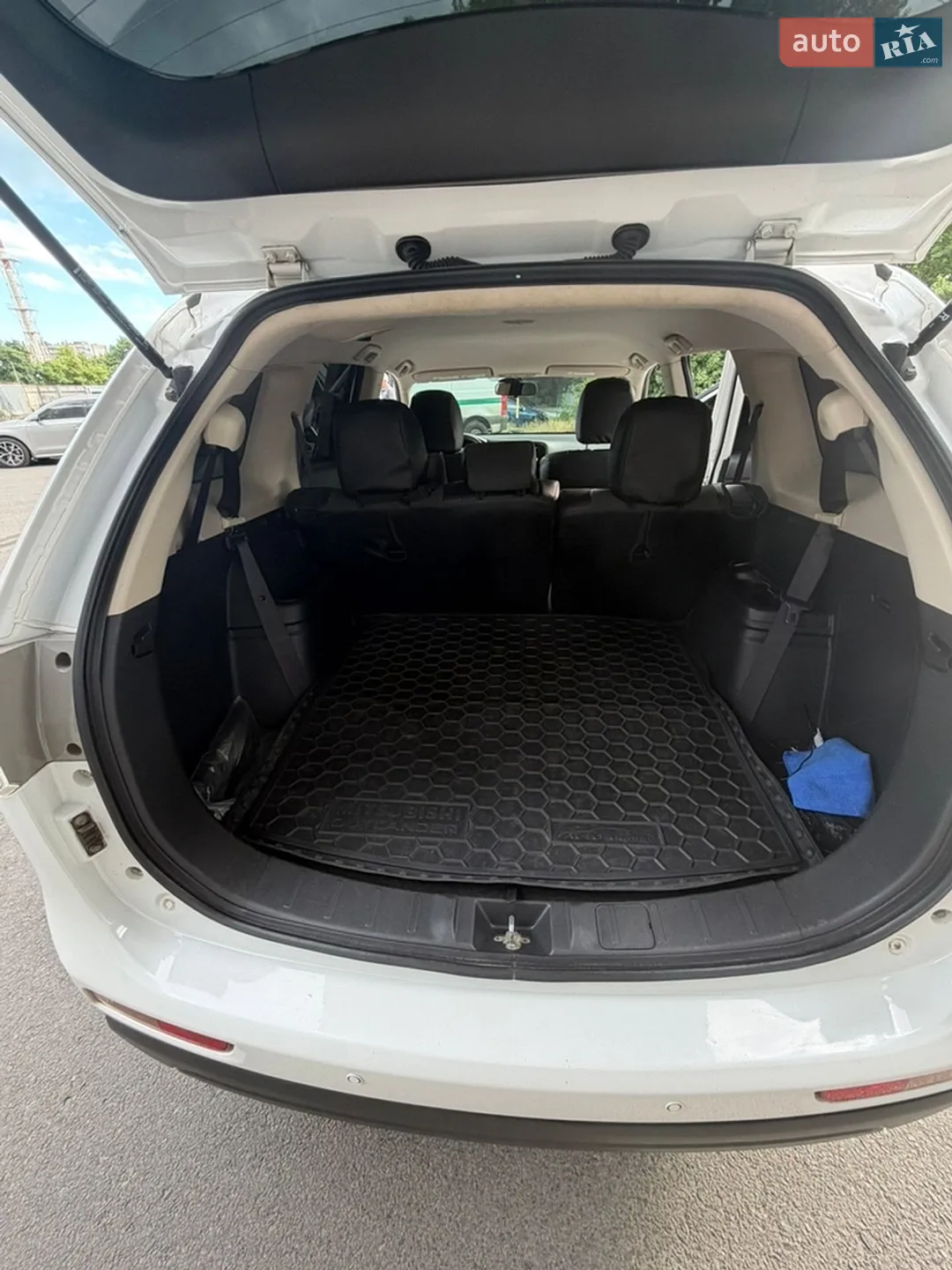 2013 Mitsubishi Outlander - мініатюра 19
