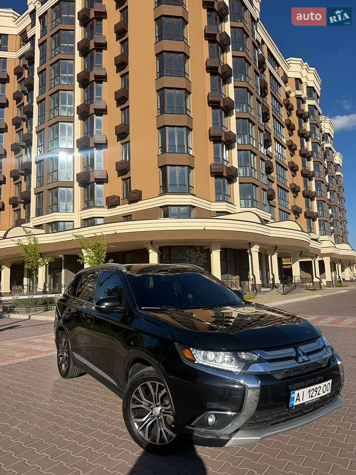 2016 Mitsubishi Outlander - мініатюра 25
