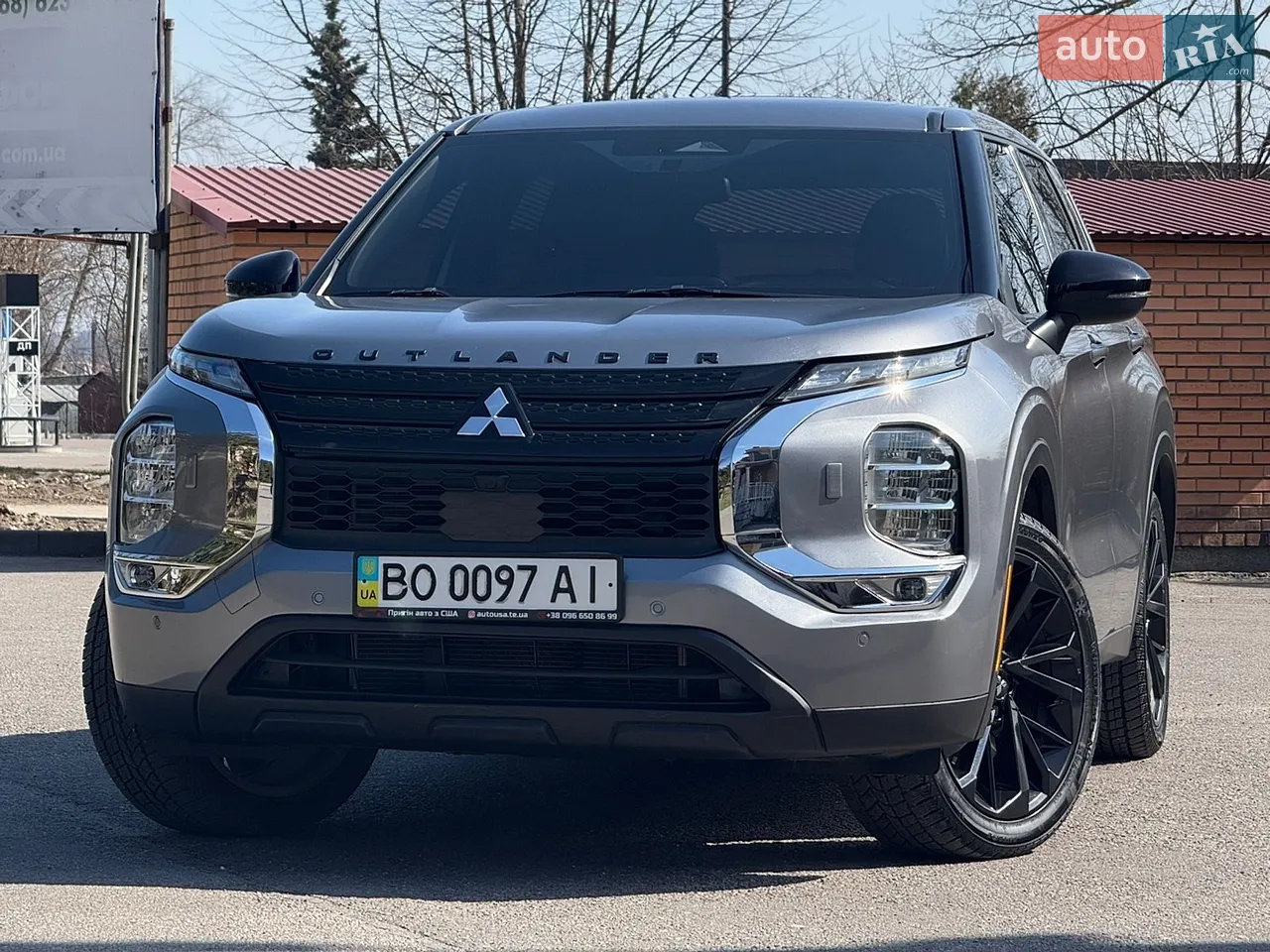 2023 Mitsubishi Outlander - мініатюра 2
