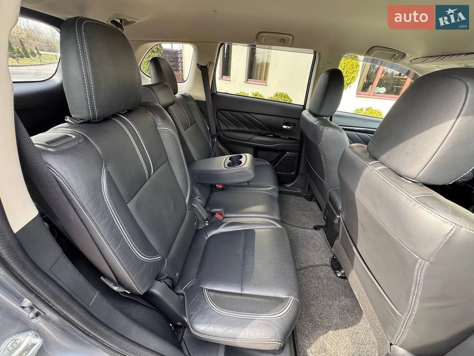 2018 Mitsubishi Outlander - мініатюра 30