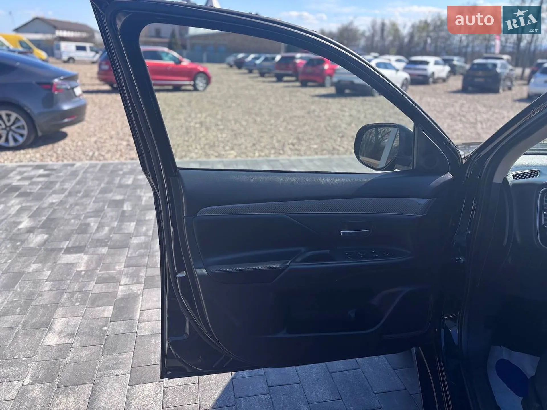 2018 Mitsubishi Outlander - мініатюра 9
