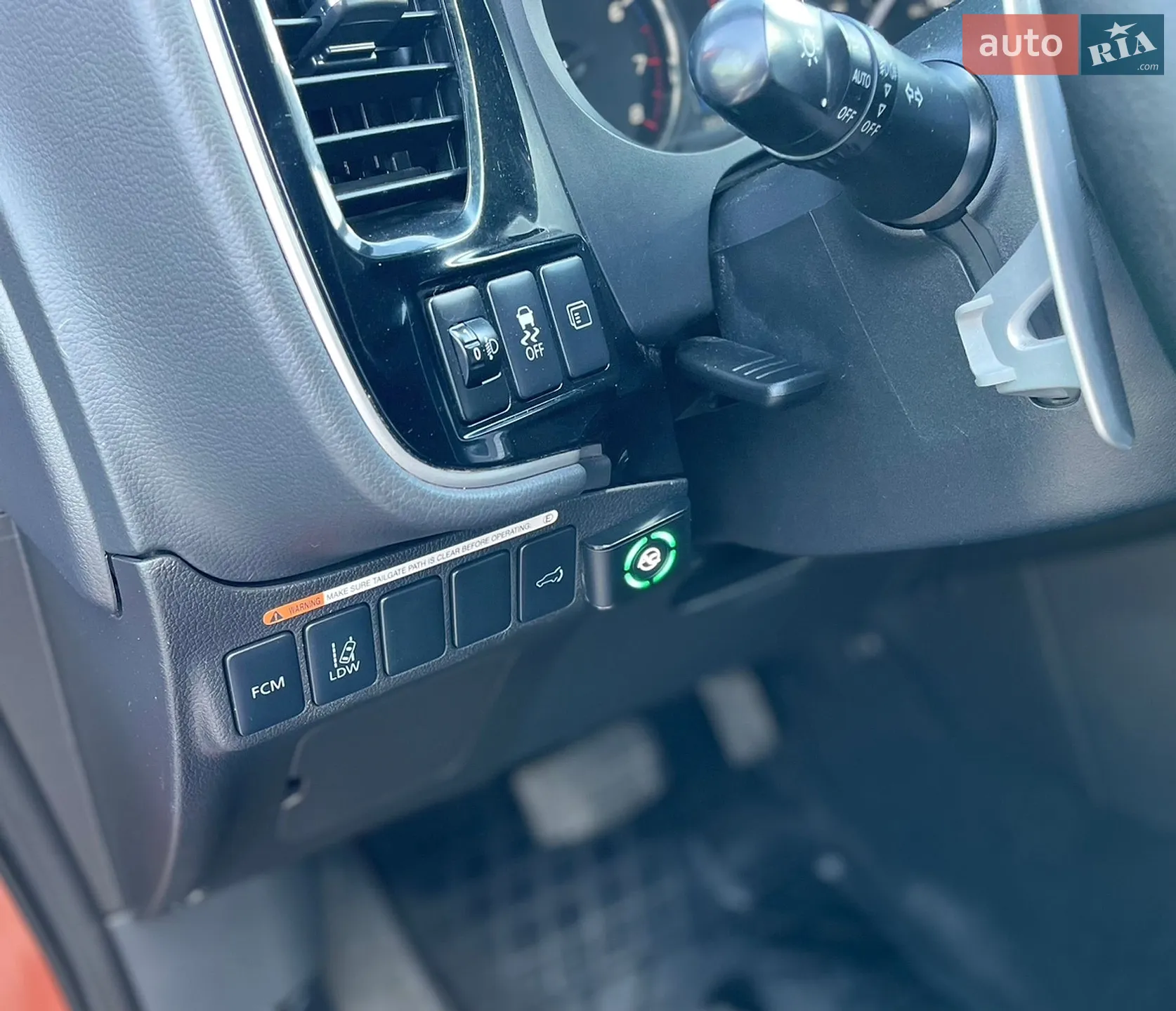 2015 Mitsubishi Outlander - мініатюра 13