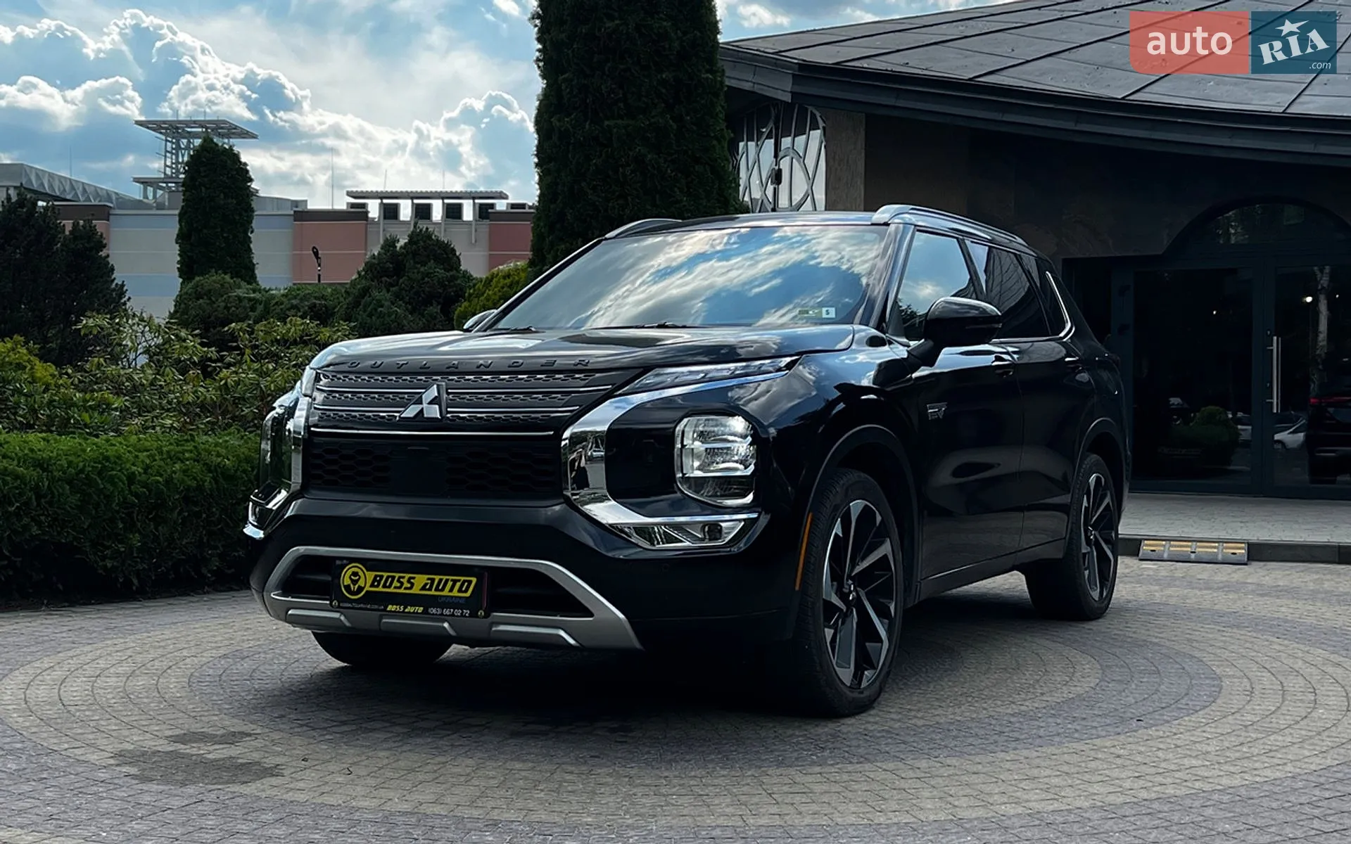 2023 Mitsubishi Outlander - мініатюра 3