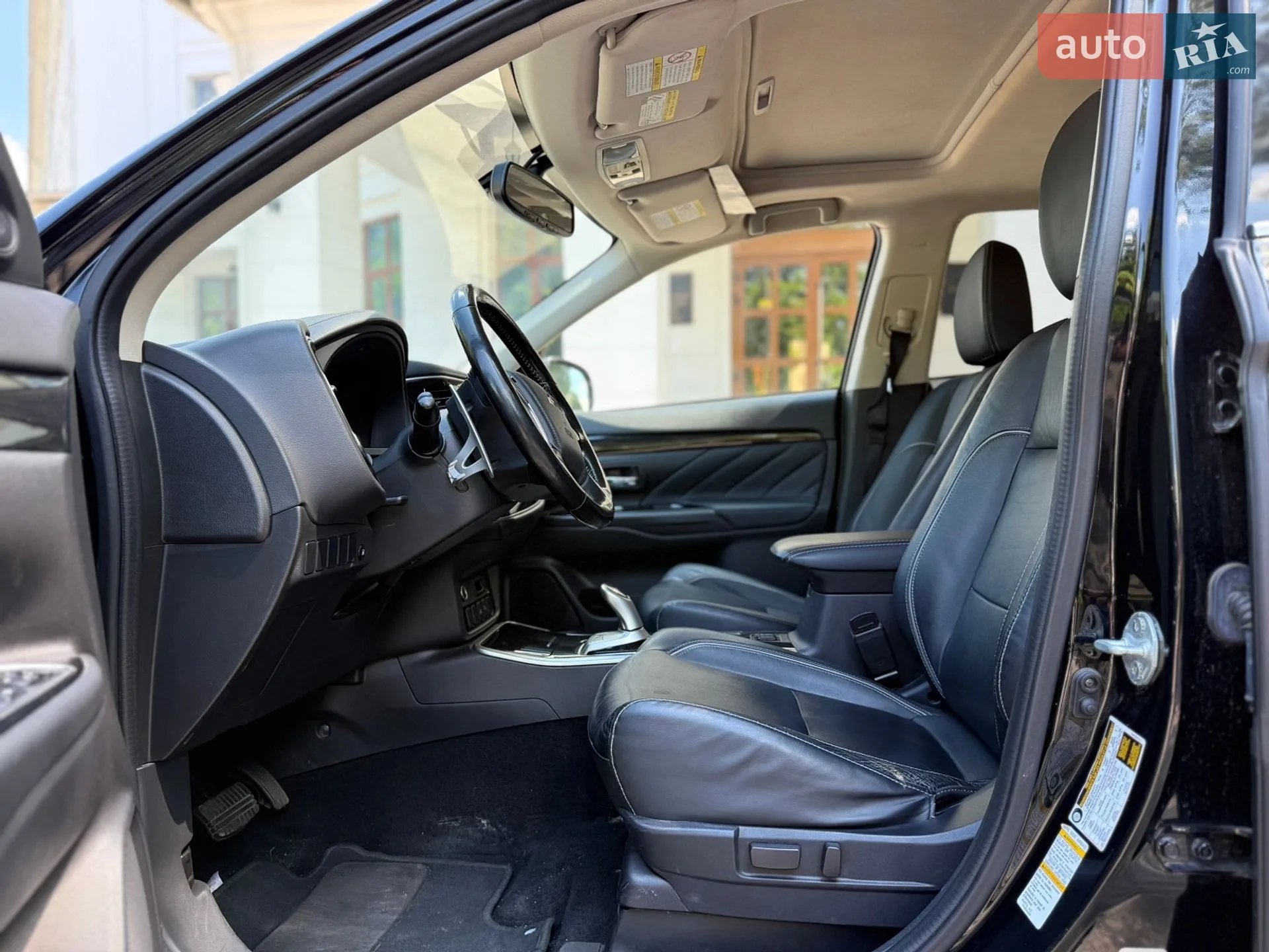 2018 Mitsubishi Outlander - мініатюра 11