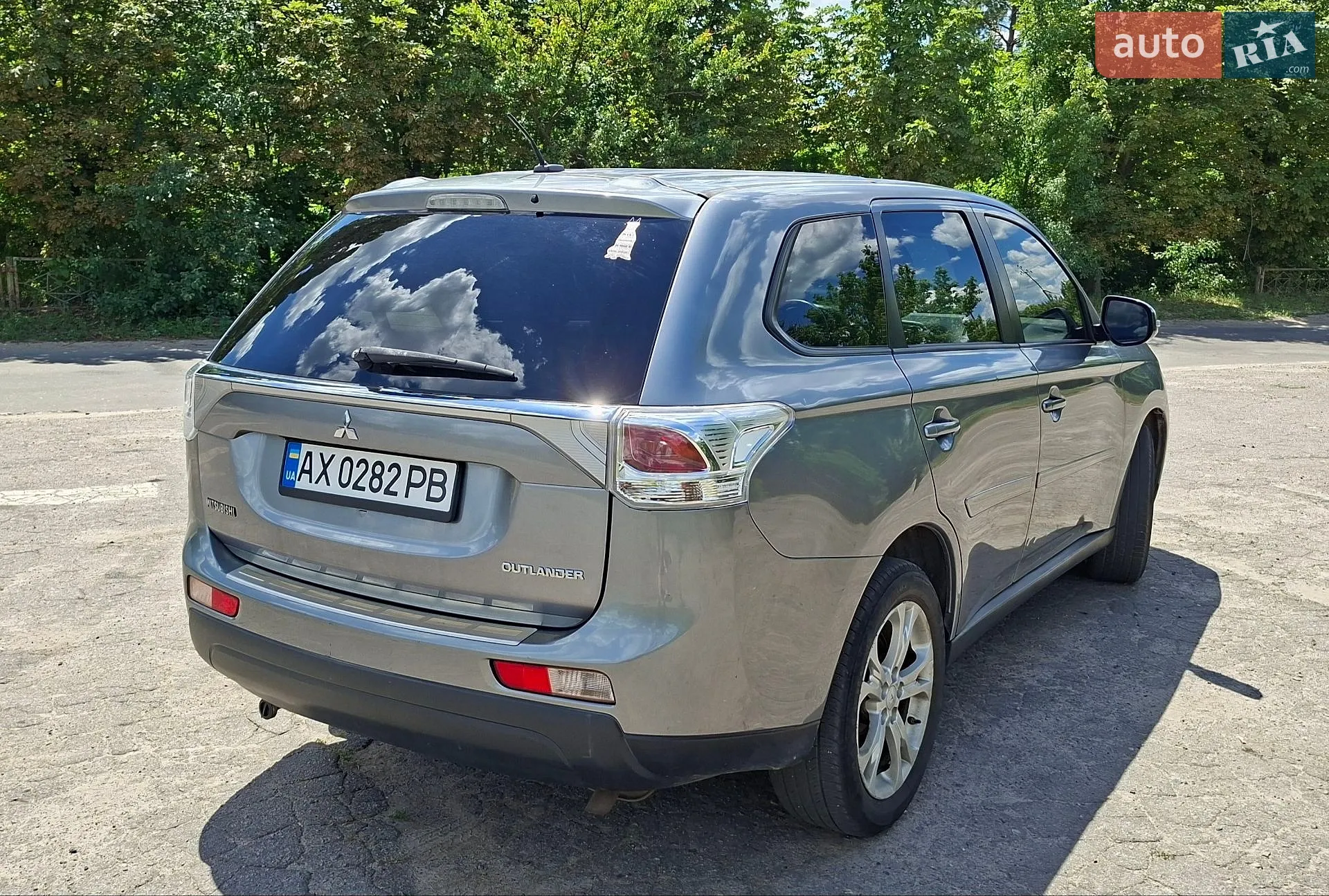 2014 Mitsubishi Outlander - мініатюра 8