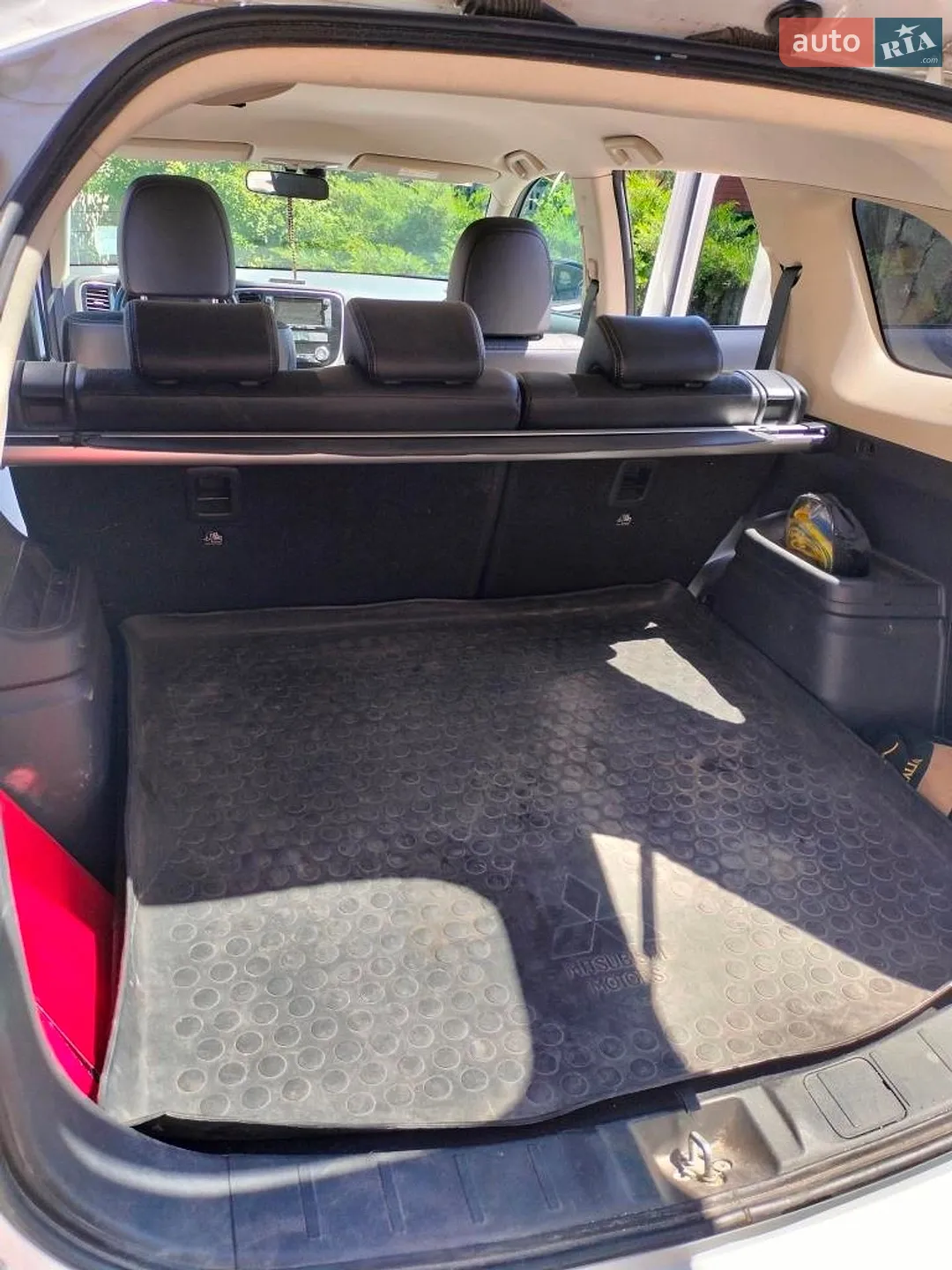 2014 Mitsubishi Outlander - мініатюра 6
