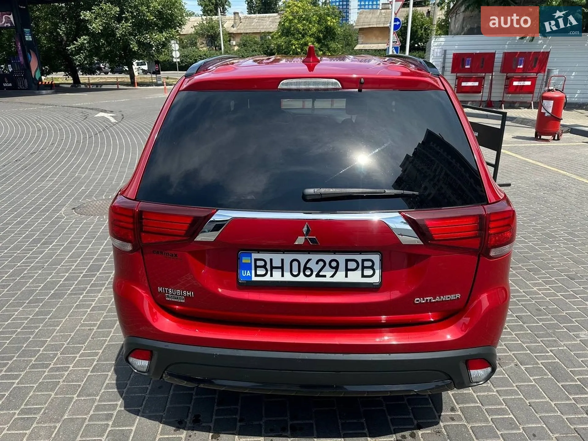 2017 Mitsubishi Outlander - мініатюра 2