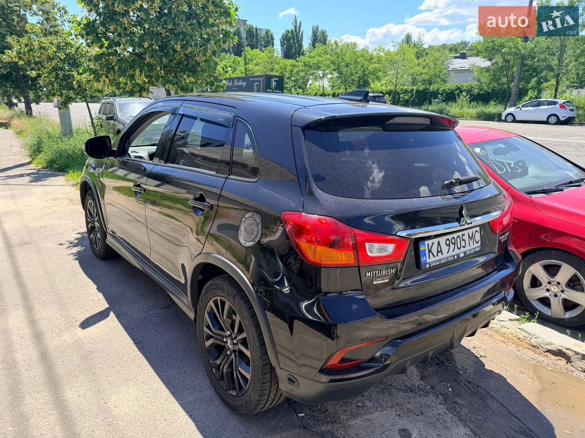 2018 Mitsubishi Outlander - мініатюра 4