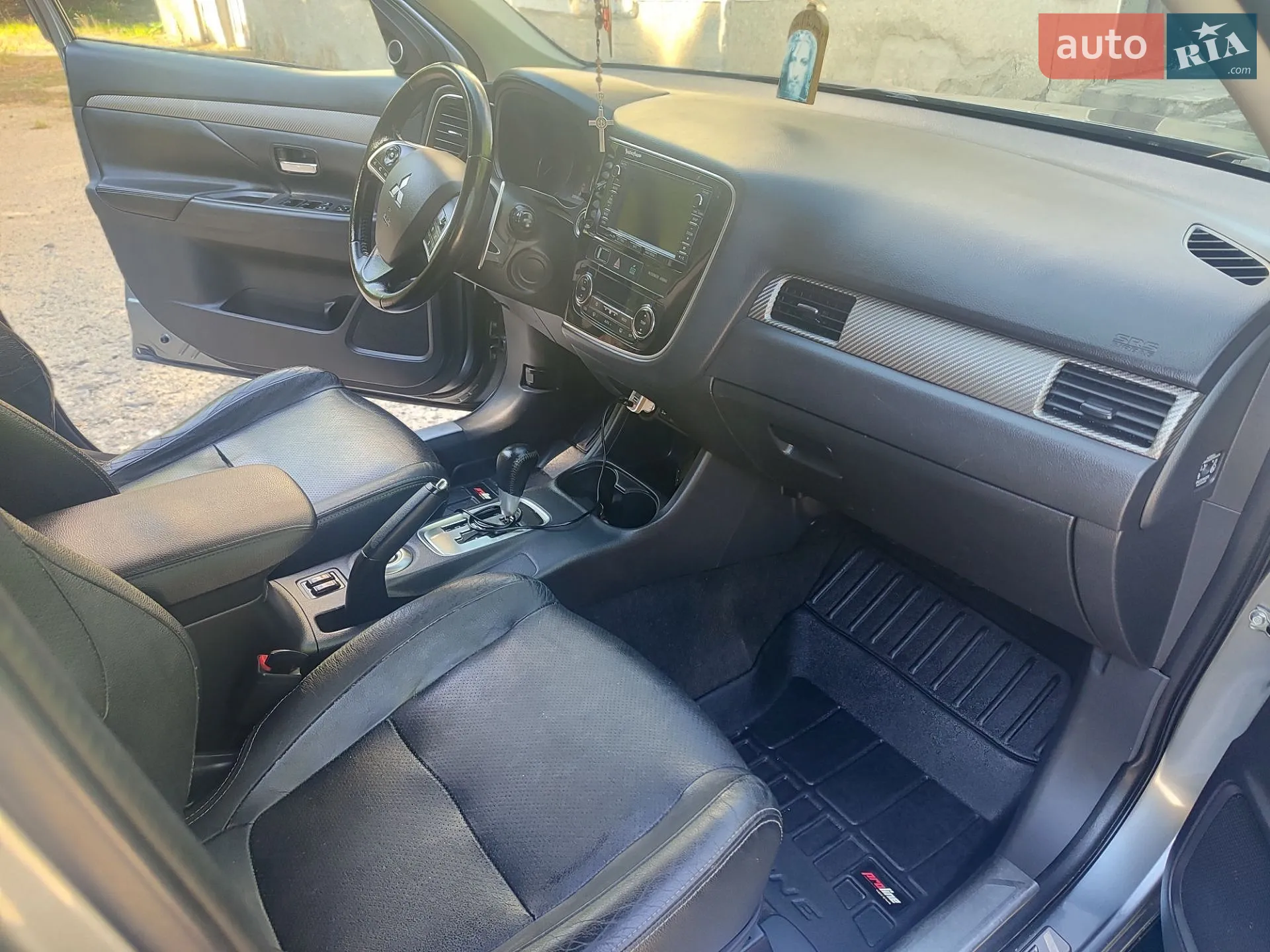 2012 Mitsubishi Outlander - мініатюра 11