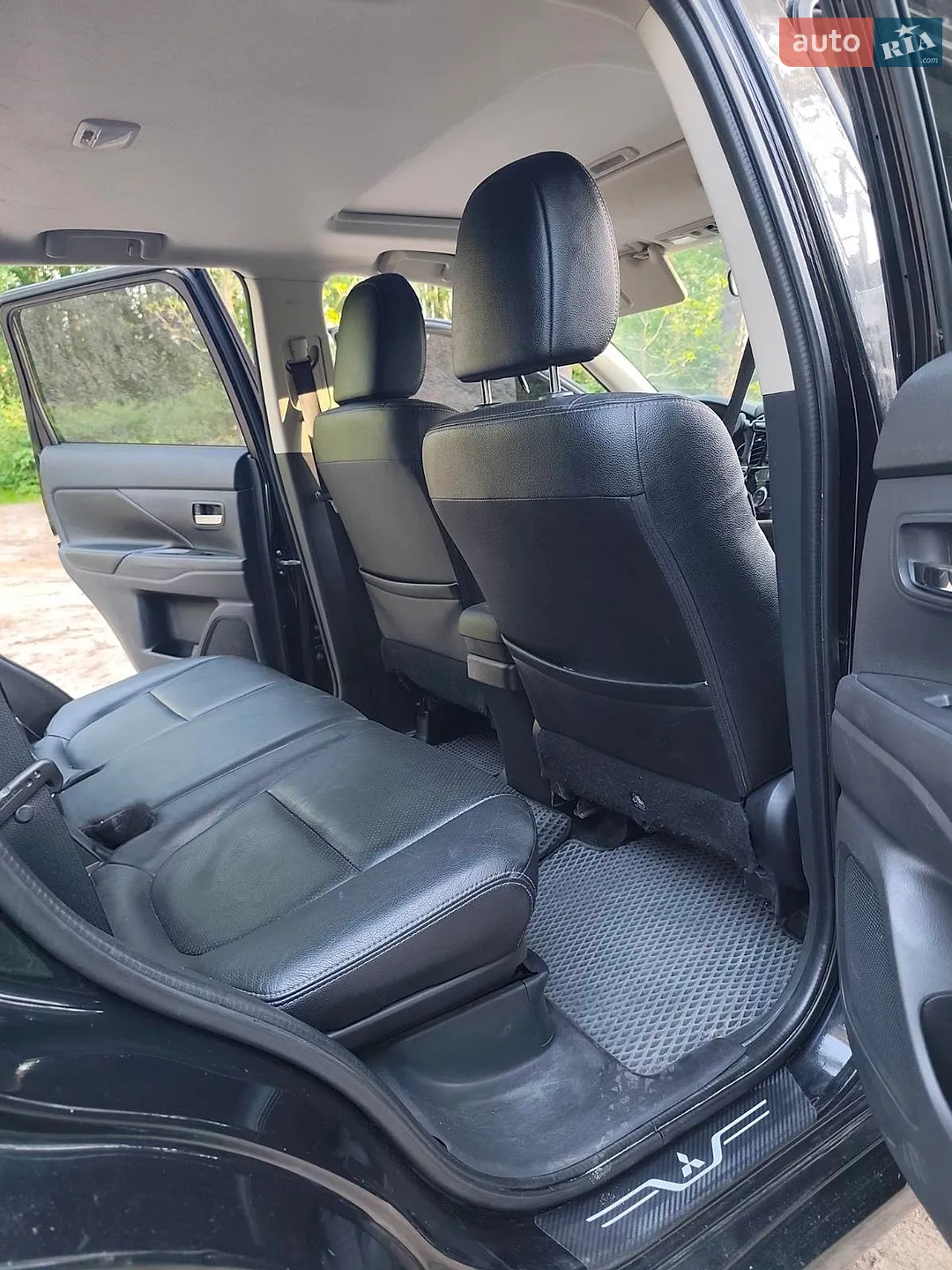 2013 Mitsubishi Outlander - мініатюра 2