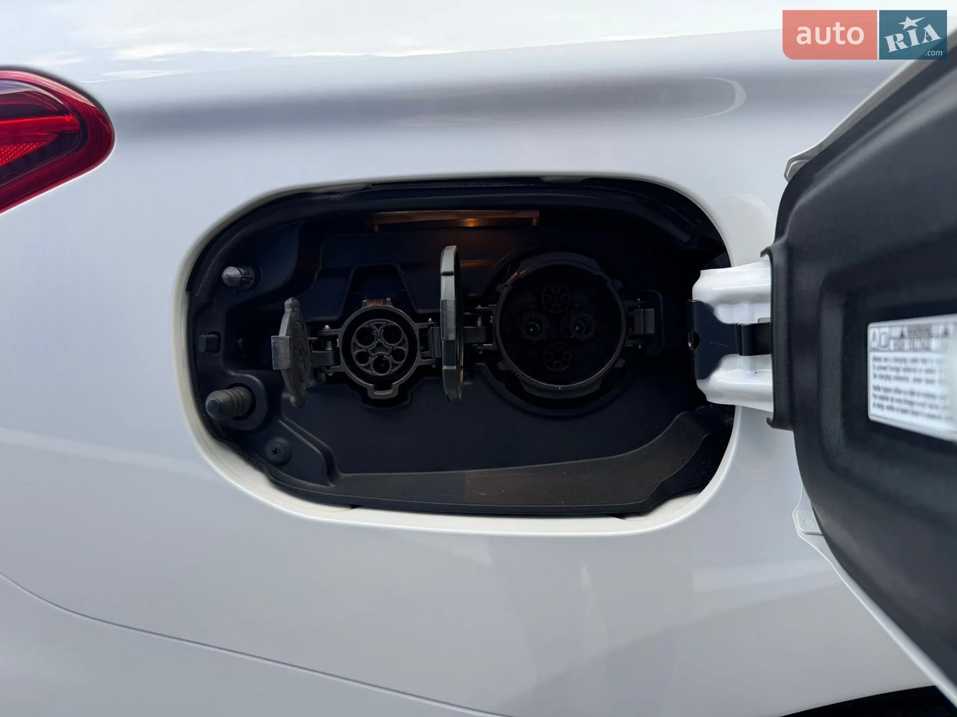 2019 Mitsubishi Outlander - мініатюра 33