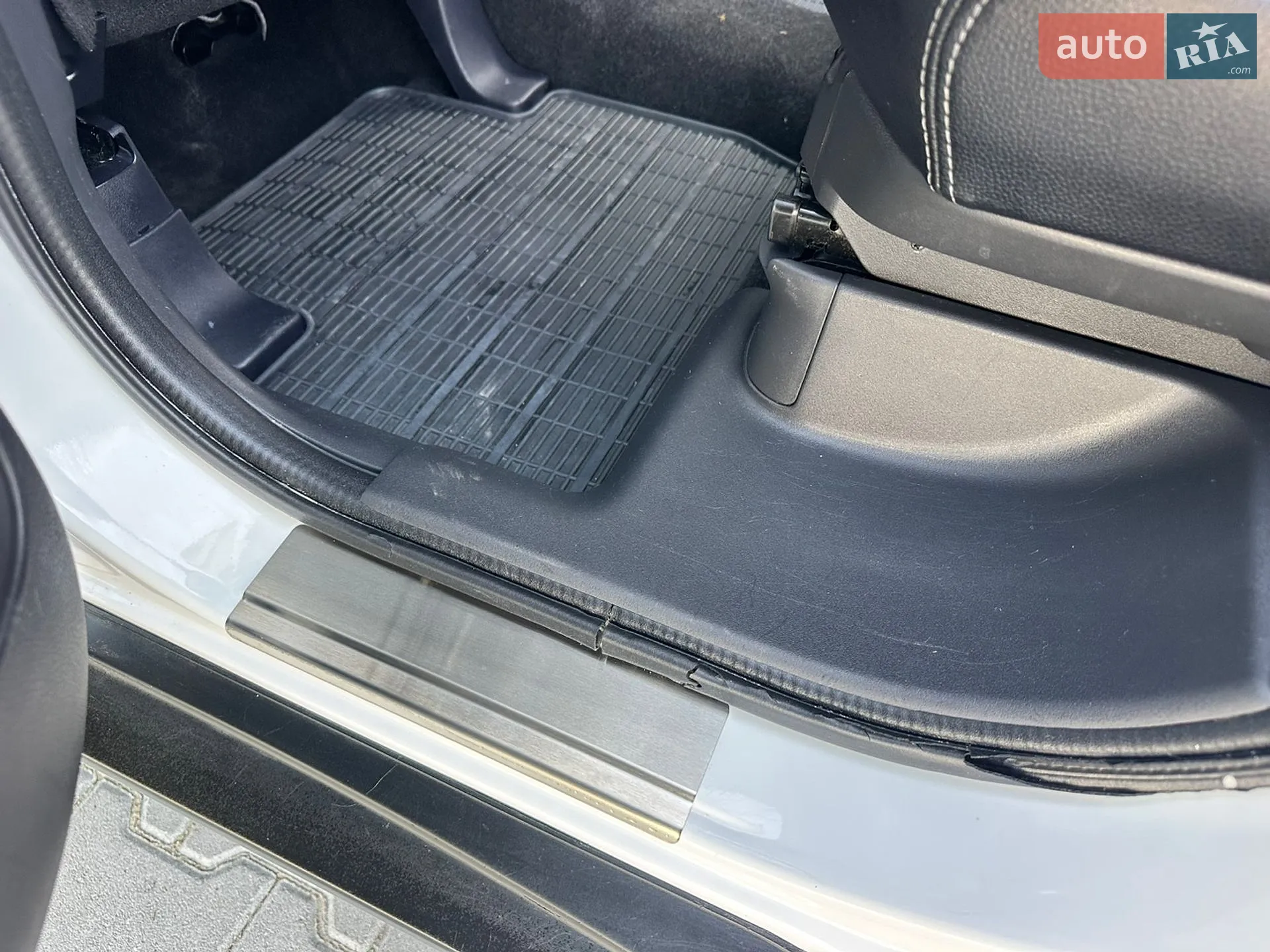 2016 Mitsubishi Outlander - мініатюра 55