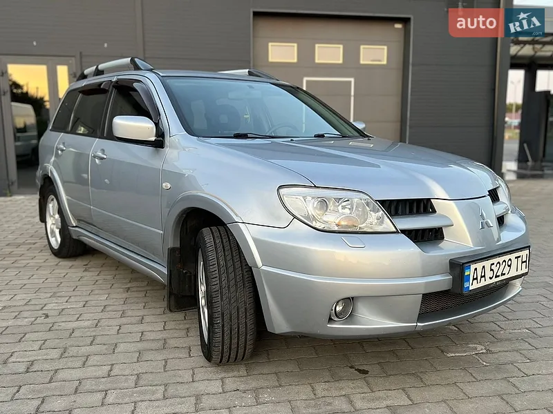 Mitsubishi Outlander 2006 VIN JMBXRCU5W7U000678 фото оголошення 5 з 153