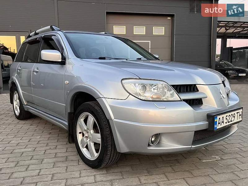 Mitsubishi Outlander 2006 VIN JMBXRCU5W7U000678 фото оголошення 83 з 153