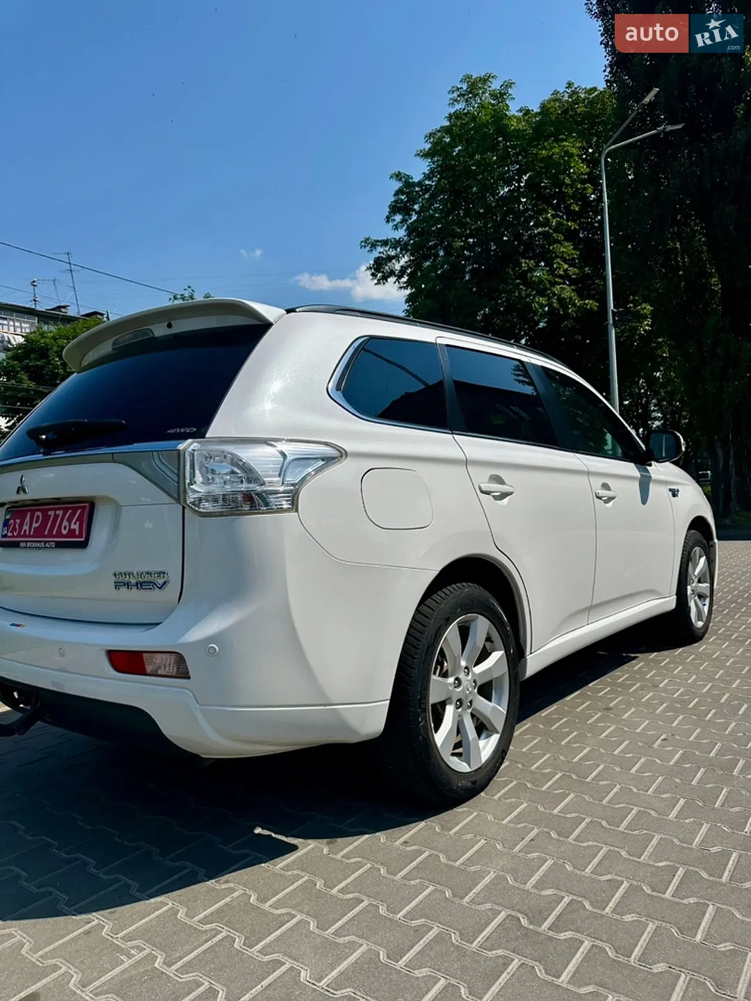 2013 Mitsubishi Outlander - мініатюра 10