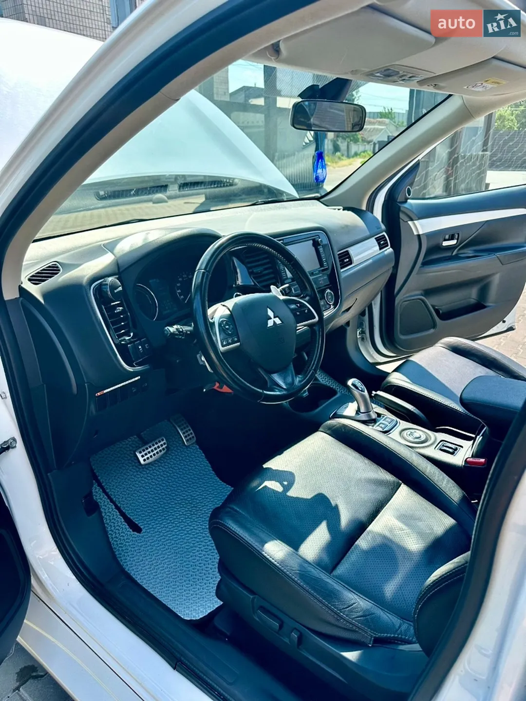 2013 Mitsubishi Outlander - мініатюра 15