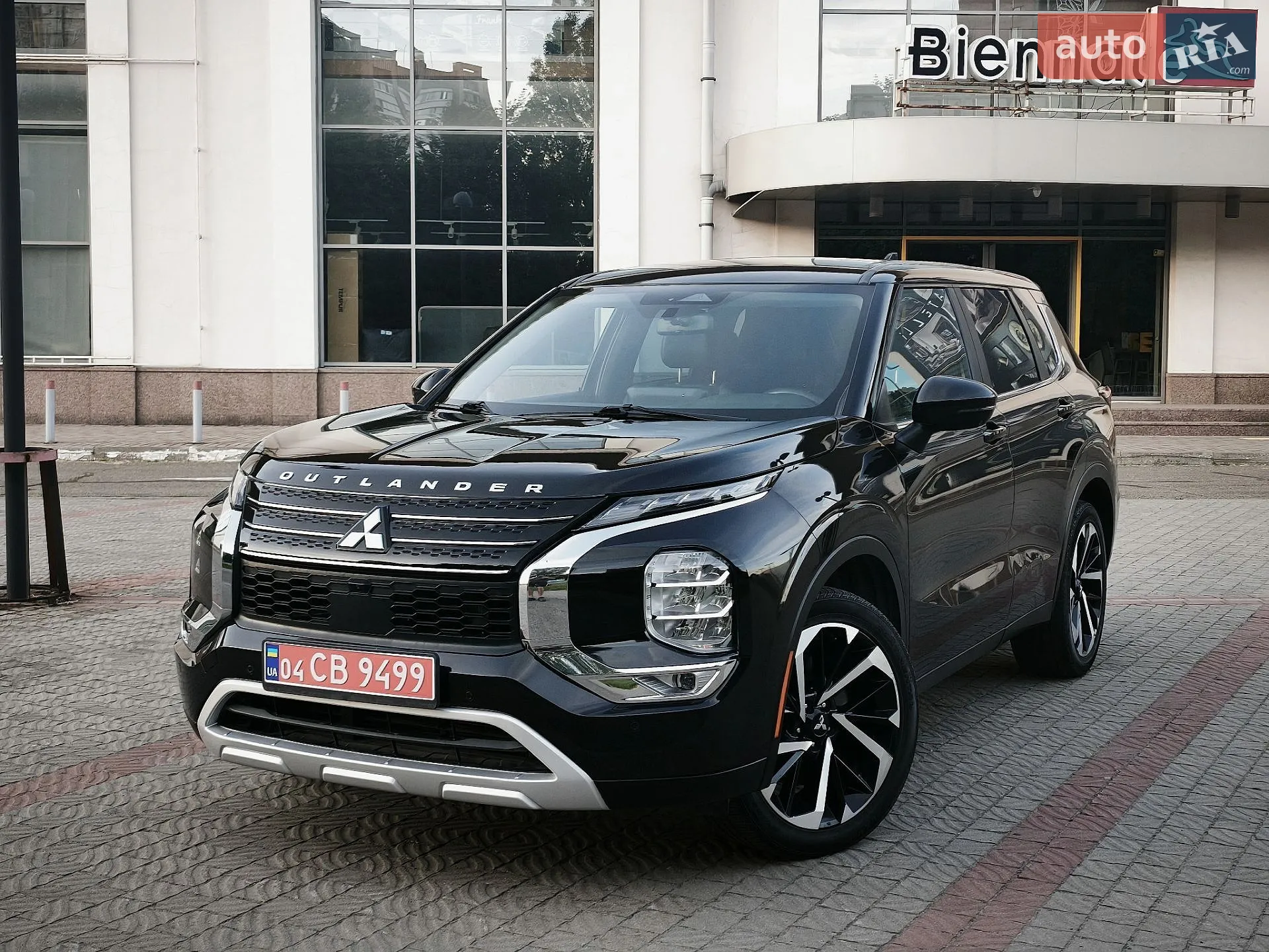 2022 Mitsubishi Outlander - мініатюра 15